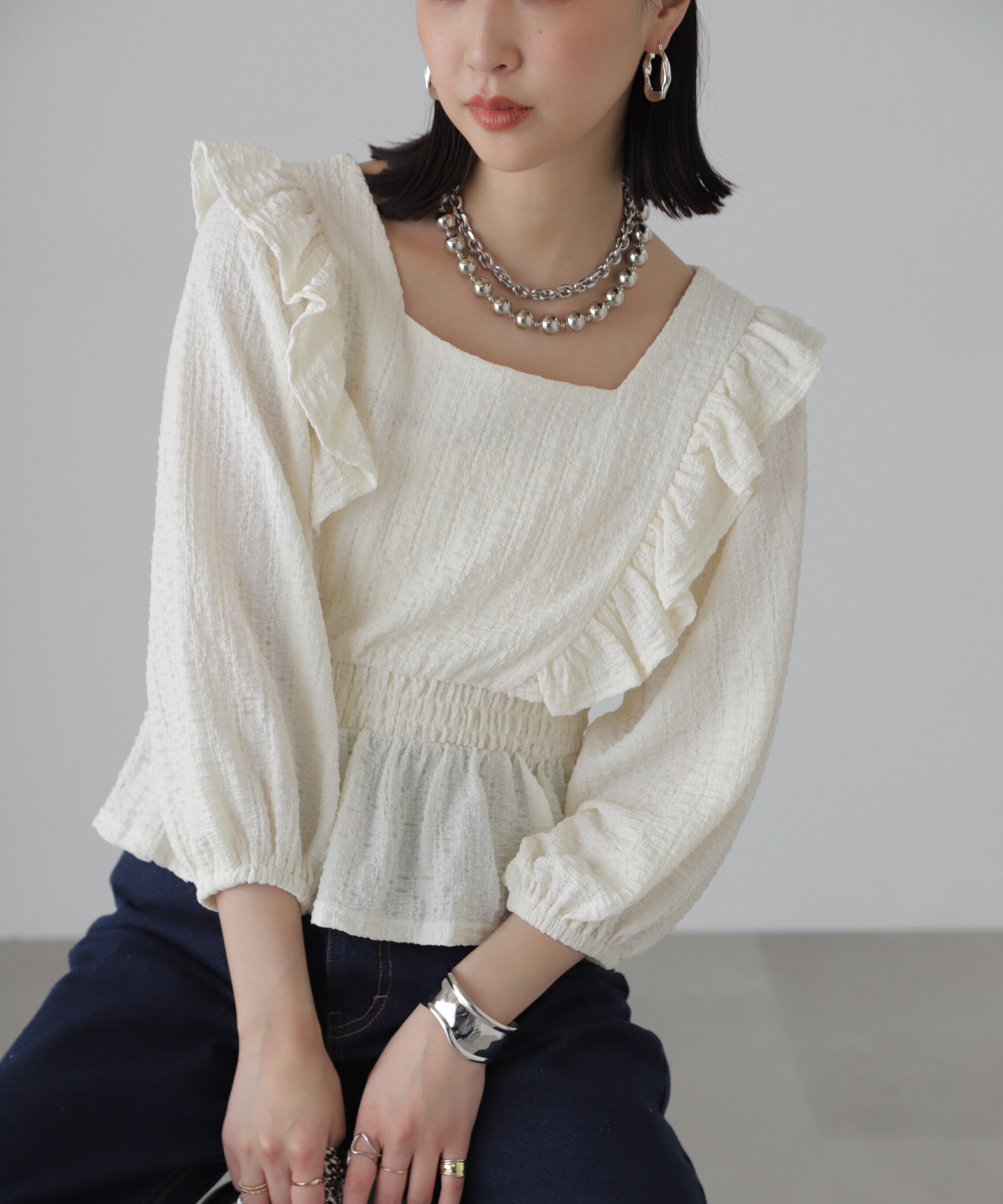  「肩フリルウエストシャーリングブラウス」|シャツ・ブラウス|オフ