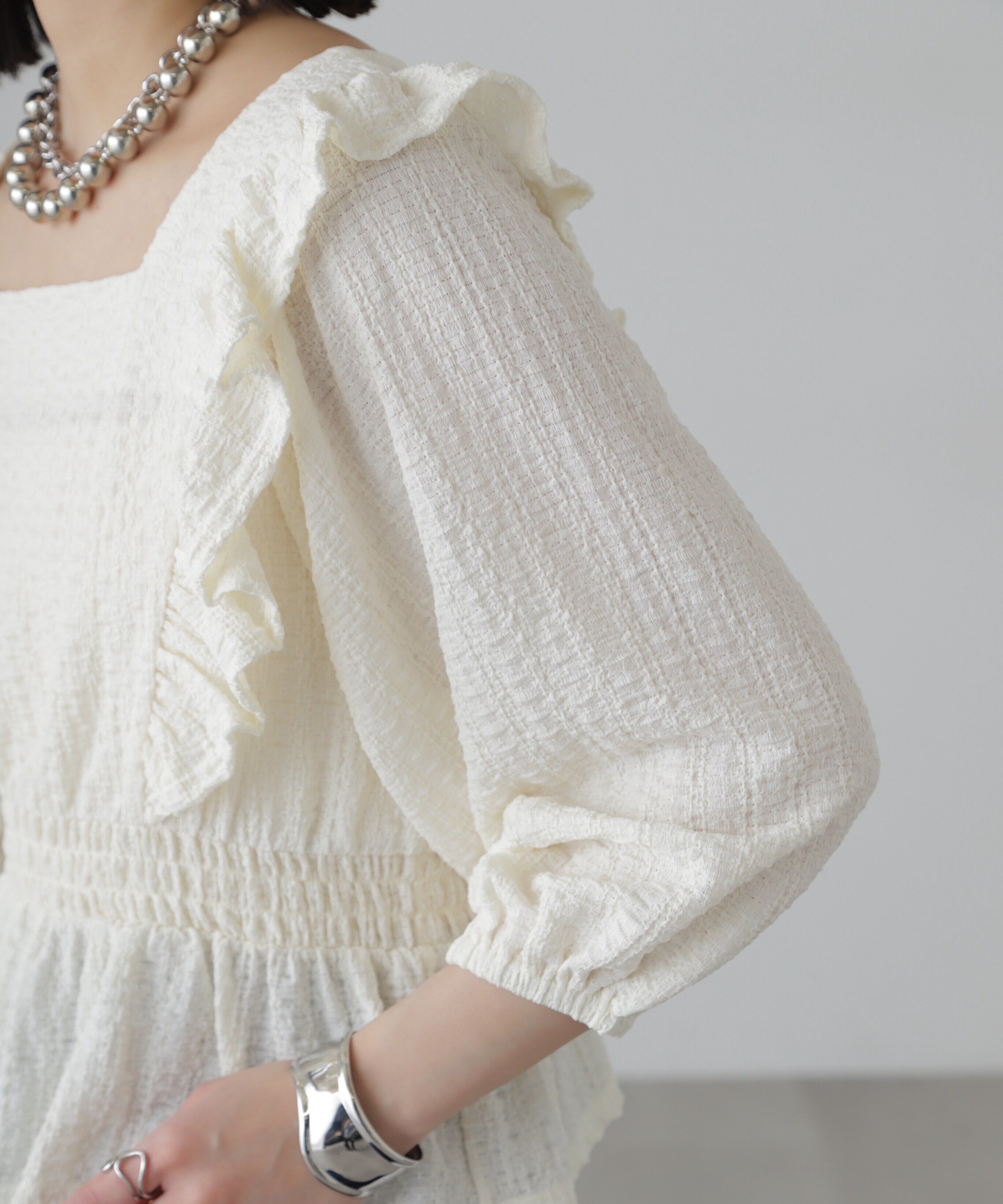  「肩フリルウエストシャーリングブラウス」|シャツ・ブラウス|