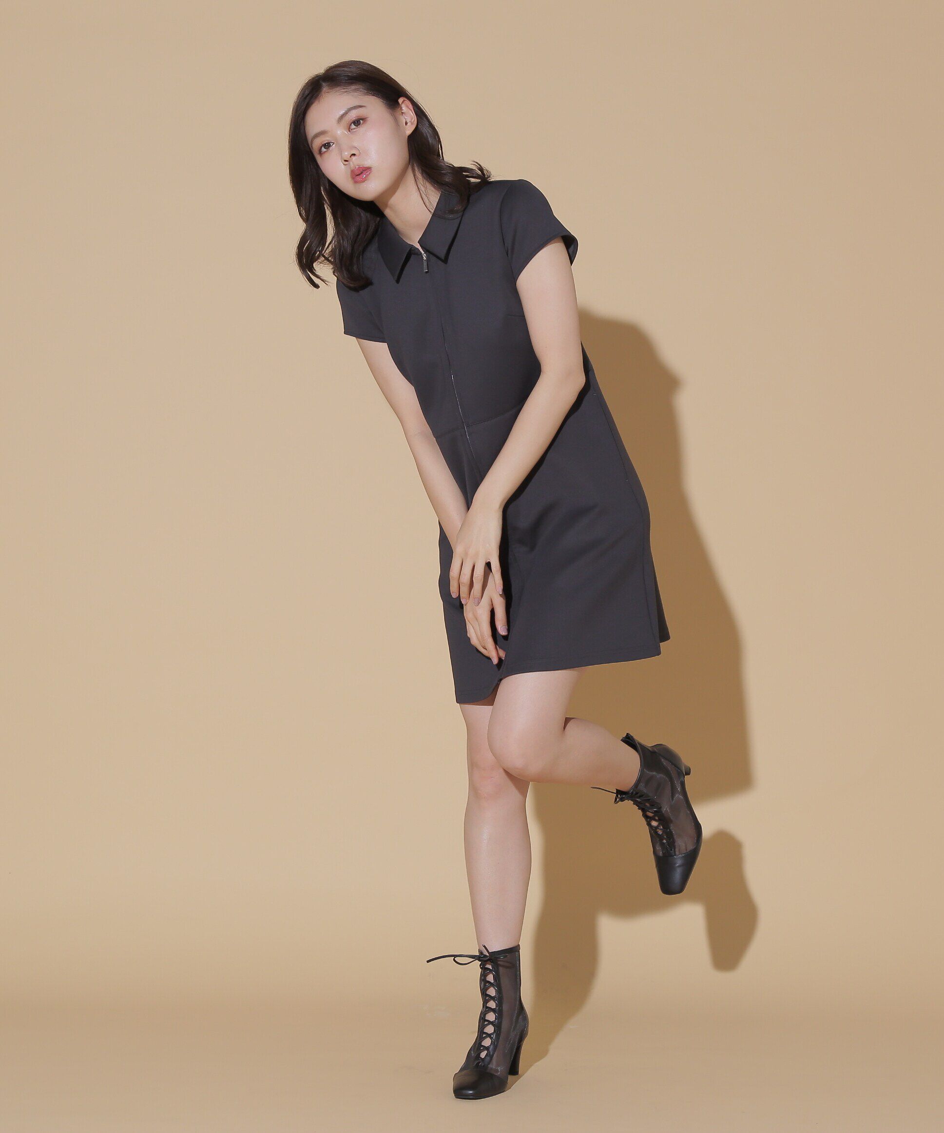  「フロントジップカットソーミニワンピース」|ワンピース|