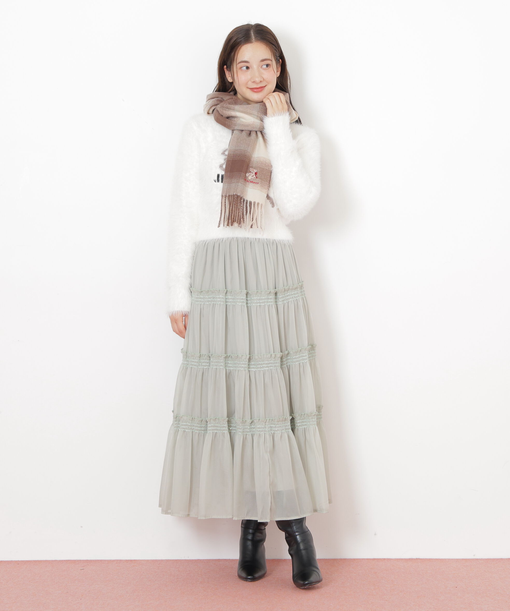  「＜BEARシリーズ＞Holidayベア刺繍チェックストール」|バンダナ・スカーフ|