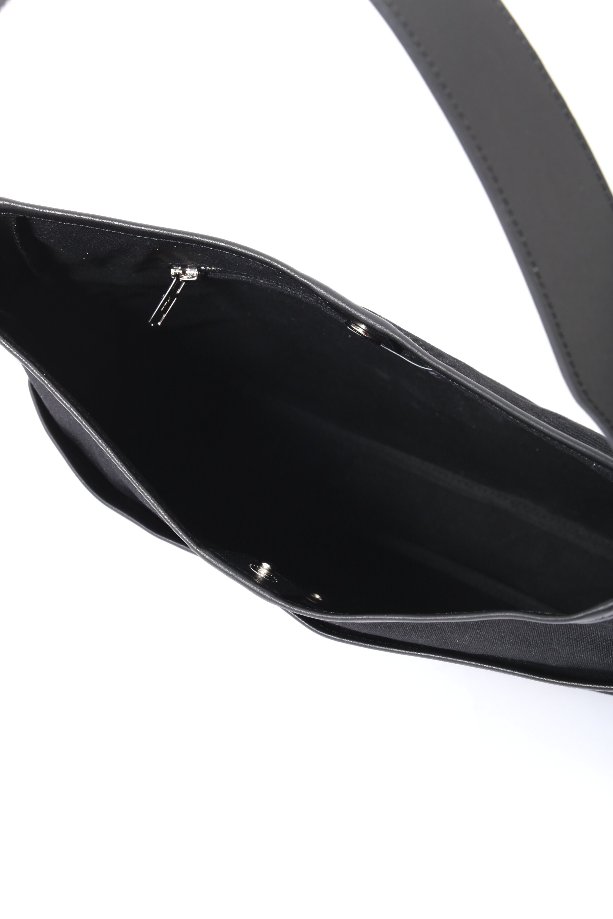  「OILED SMOOTH LEATHER」|その他|