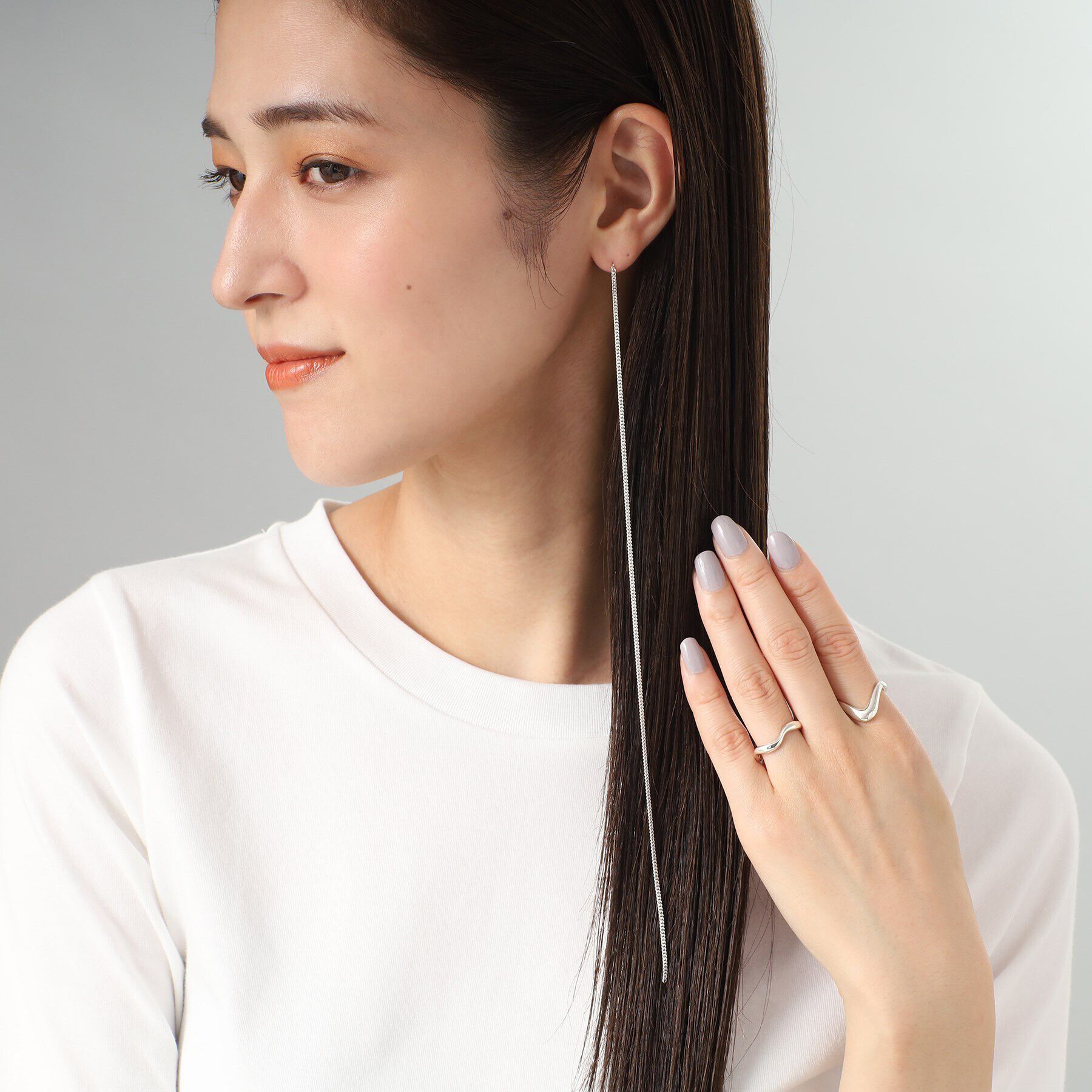 COCOSHNIK ONKITSCH「シルバー チェーンピアス フラットカーブロング（片耳用）」|ピアス|