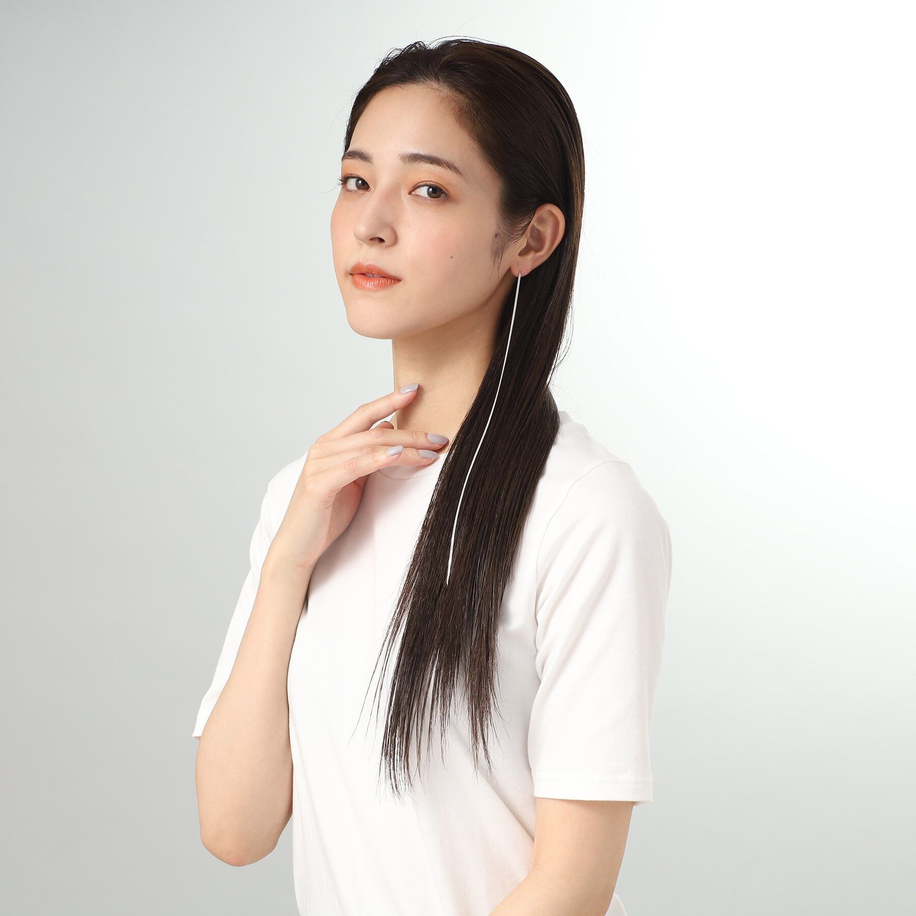 COCOSHNIK ONKITSCH「シルバー チェーンピアス フラットカーブロング（片耳用）」|ピアス|