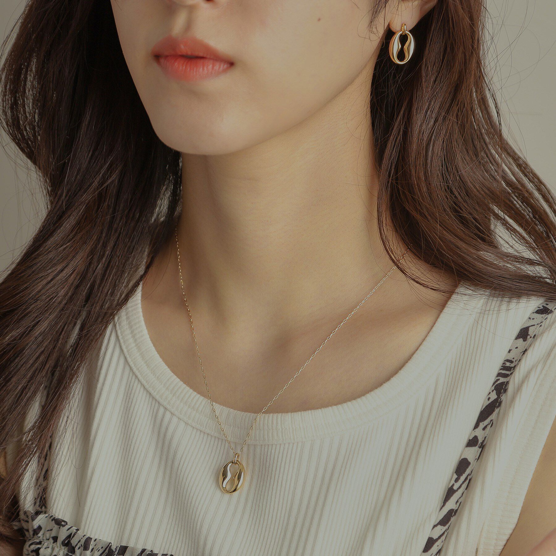 COCOSHNIK「K10中空マリンモチーフ ネックレス」|ネックレス|