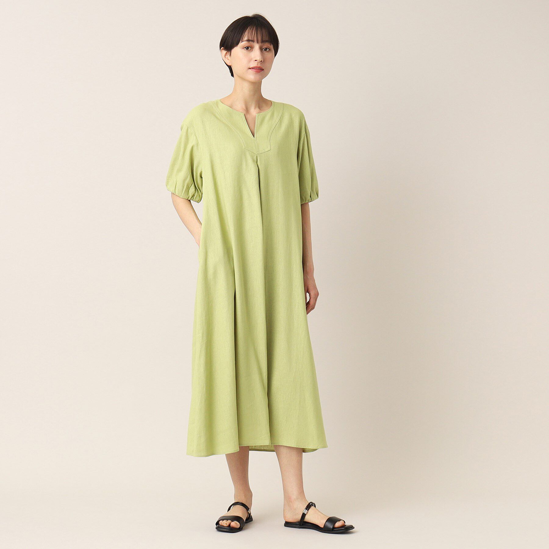 Dessin「【洗える】リネンブレンドキーネックワンピース」|ワンピース|