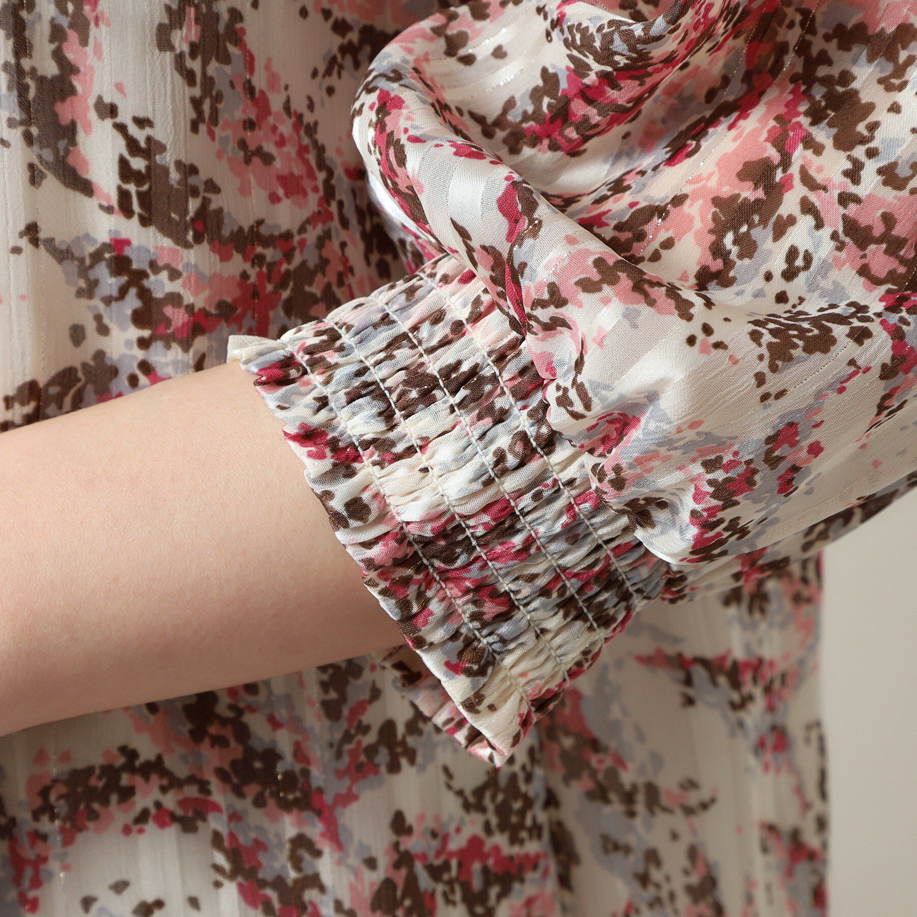 ITS&rsquo;DEMO「【手洗い可／セットアップ可】ラメストライプ7分袖ブラウス」|シャツ・ブラウス|