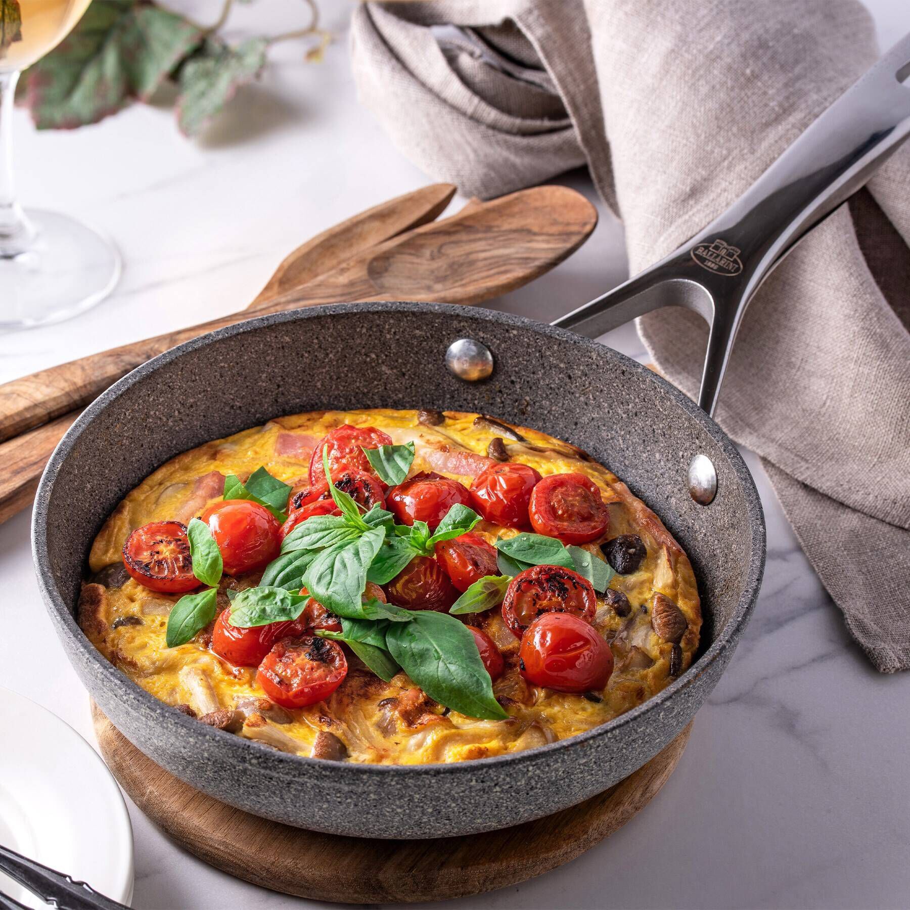 212 KITCHEN STORE「サリーナ フライパン 20cm ＜BALLARINI バッラリーニ＞」|食器・キッチングッズ|