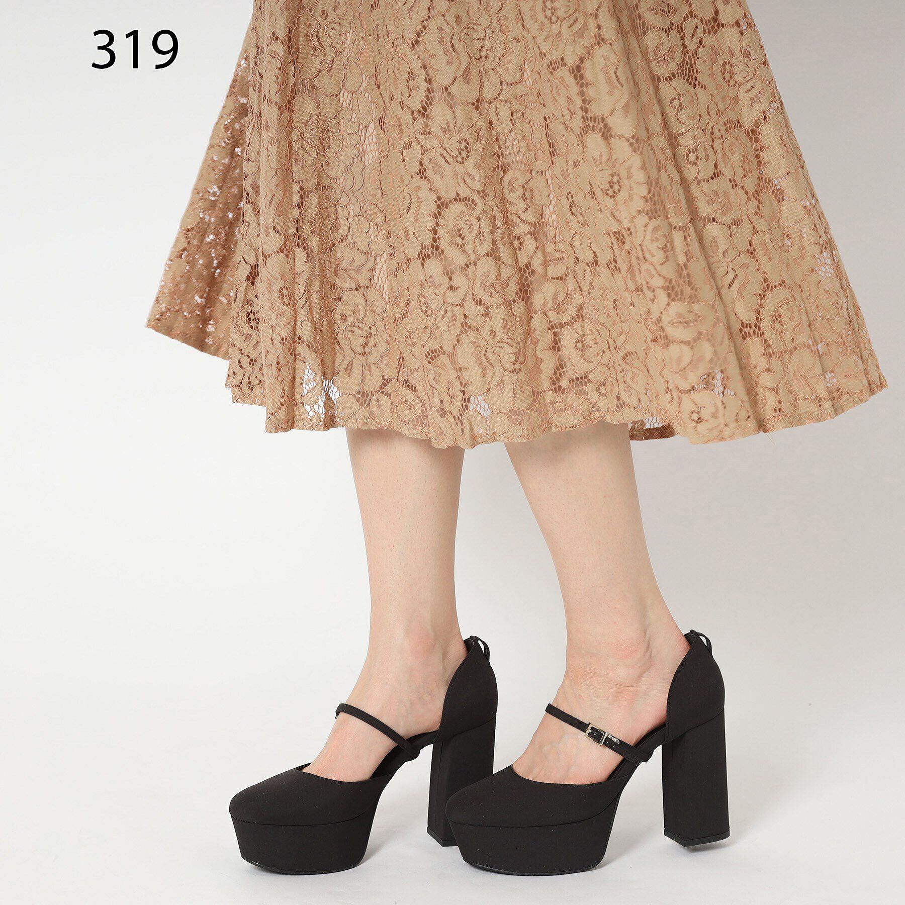 ESPERANZA「【ラク盛り／パンプス】リピーター続出／脚長美脚 アンクルストラップ厚底ヒールパンプス」|パンプス|