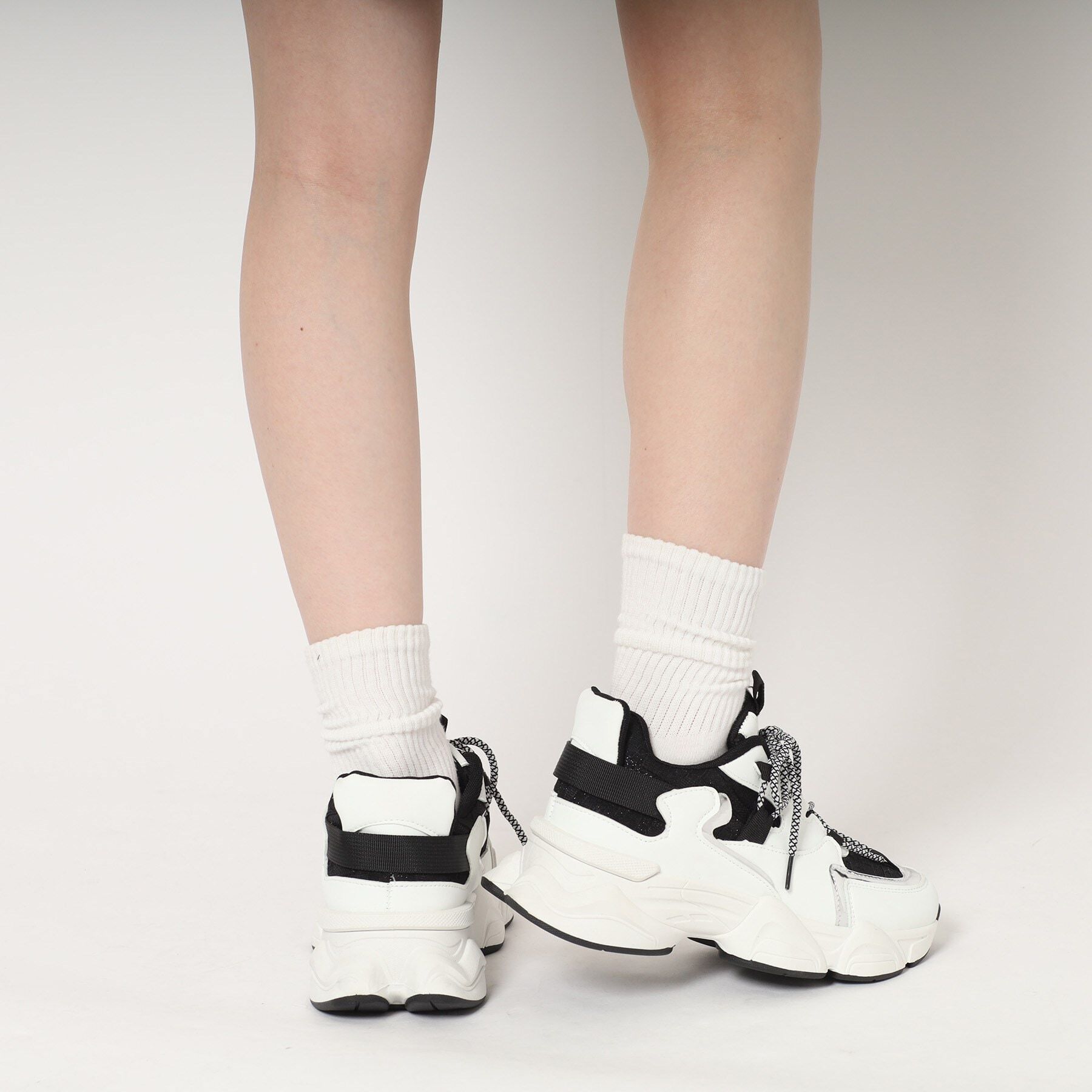 csT&P「厚底ダッドスニーカー」|スニーカー|