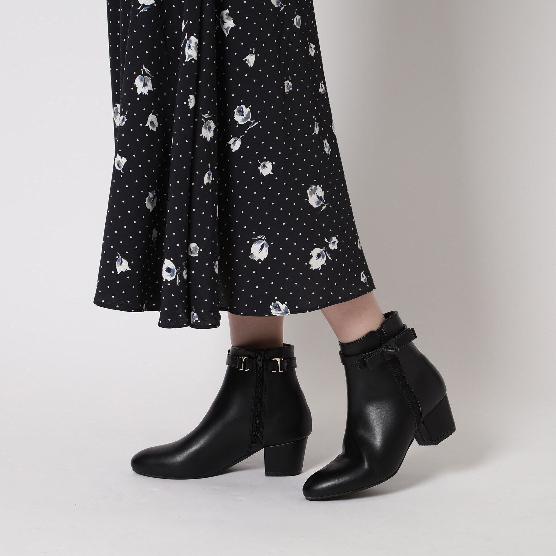 ESPERANZA「レース＆リボンミドルヒールショートブーツ【ESPERANZA_blanca】」|ショートブーツ|