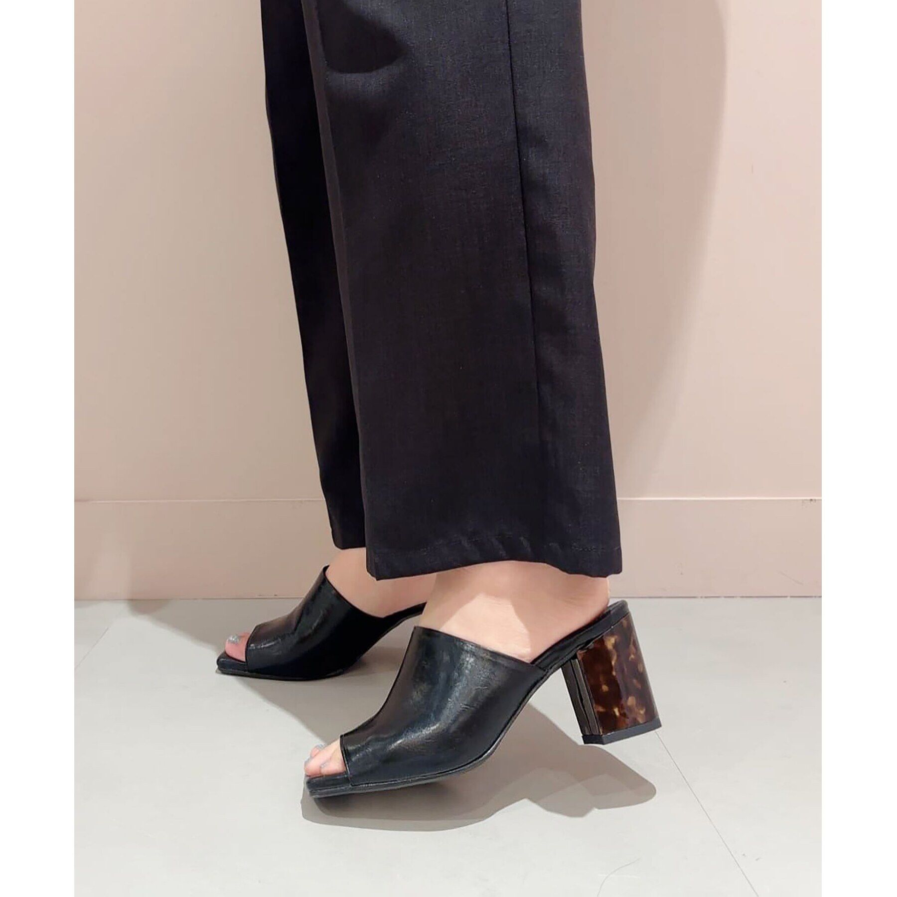 ESPERANZA「スクエアトゥブロックヒールサンダル 24SS」|サンダル|