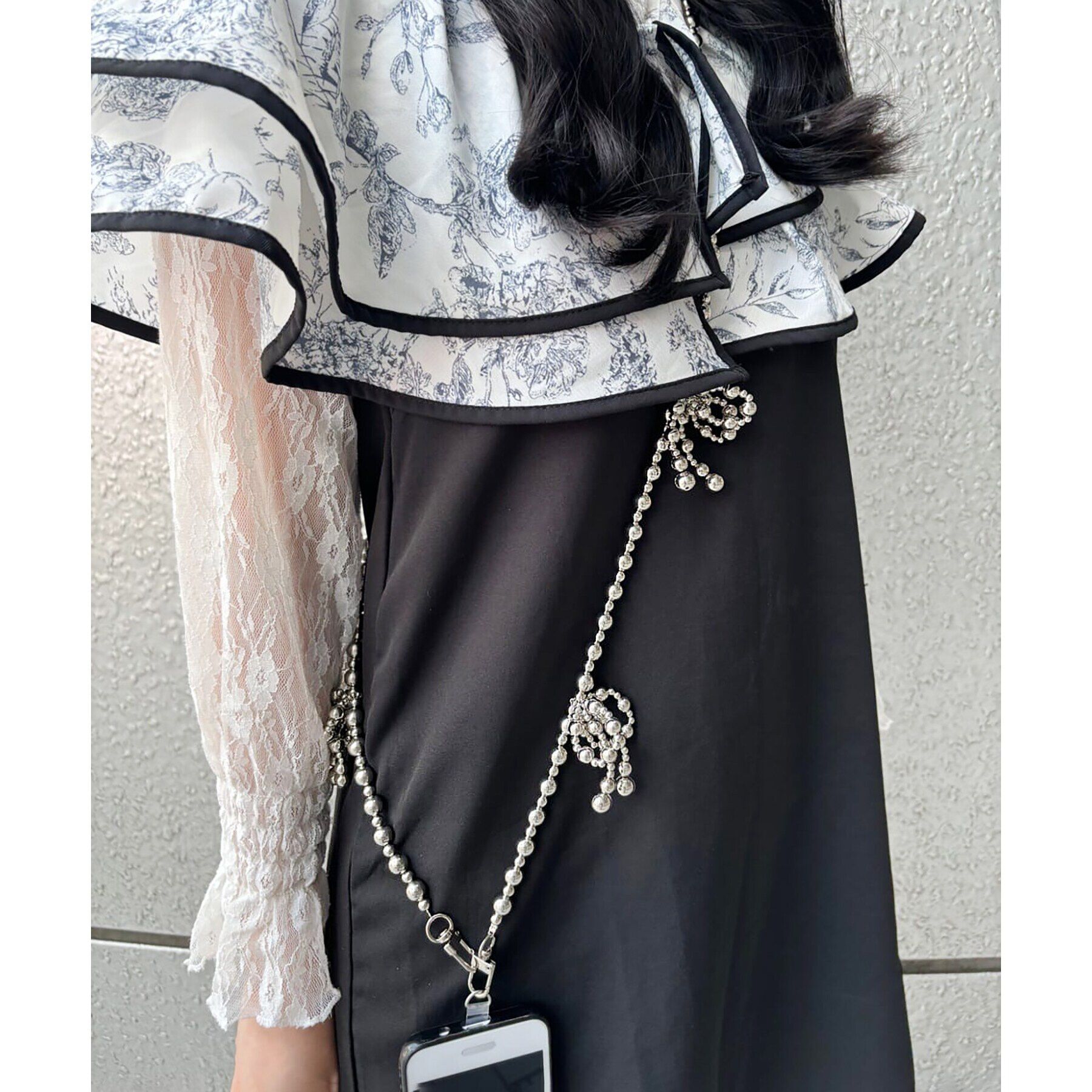 Grandedge「ビーズリボンストラップ スマホショルダー スマホアクセサリー」|ストラップ|