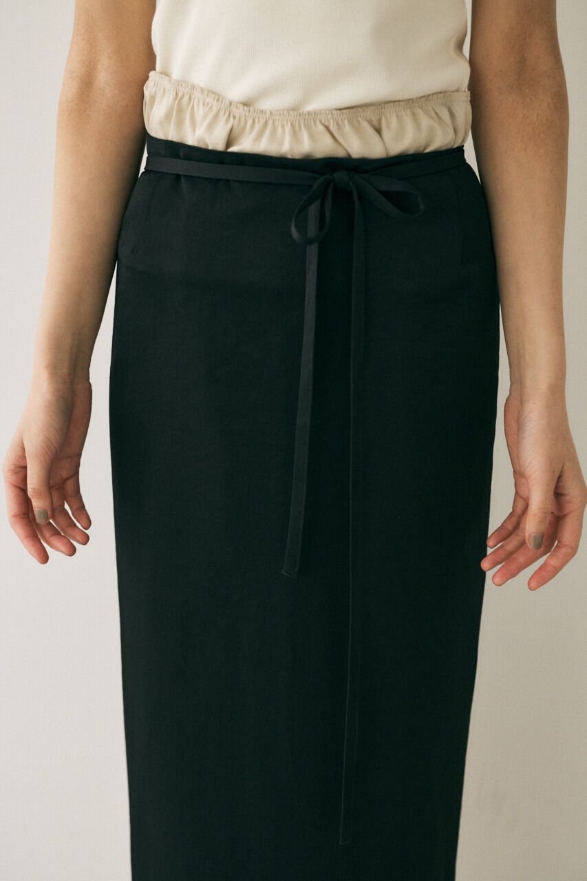 MOUSSY「原料の一部にﾘｻｲｸﾙﾎﾟﾘｴｽﾃﾙを使用した程よい光沢感と落ち感 」|スカート|