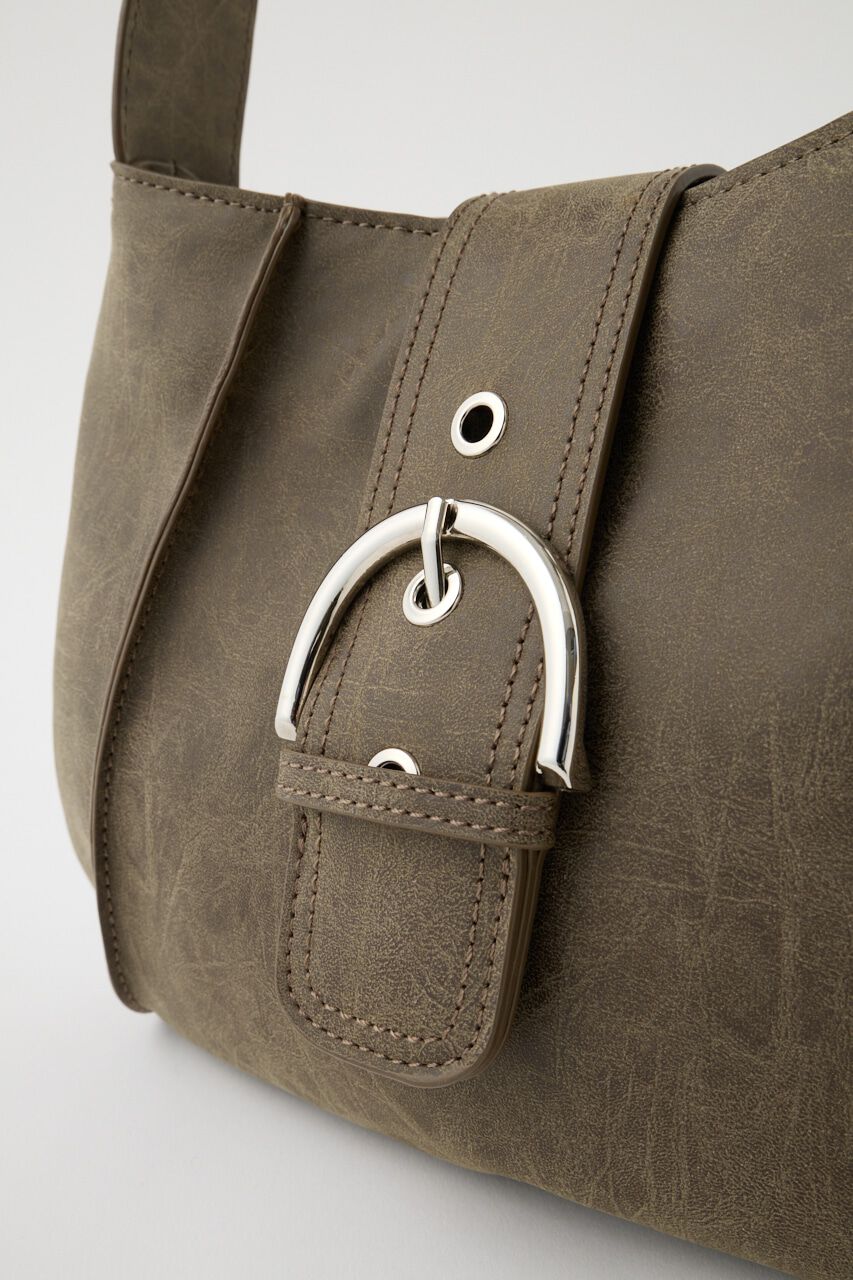 MOUSSY「AGING BUCKLE FLAP HOBO バッグ」|その他|
