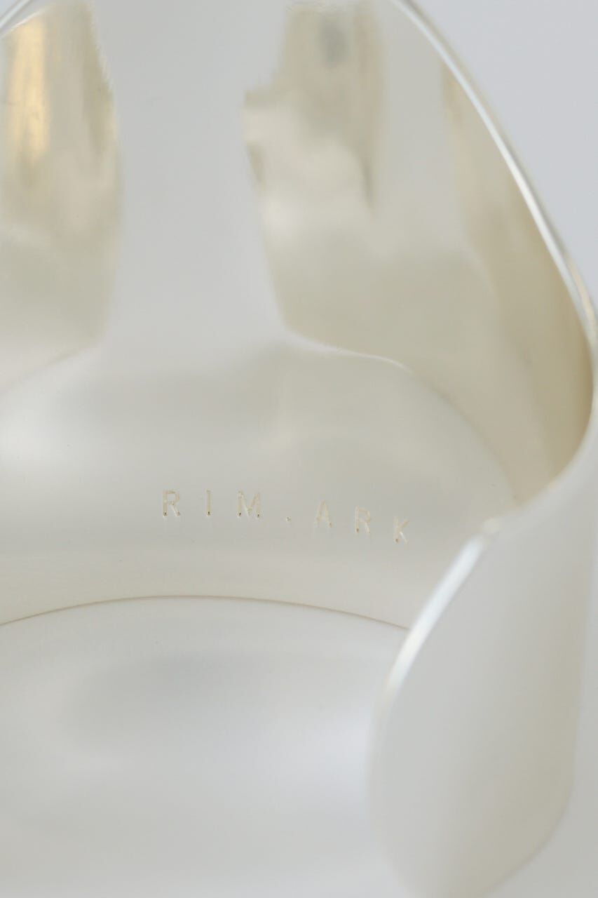 RIM.ARK 「Smooth curved cuffs bangle」|ブレスレット・バングル|