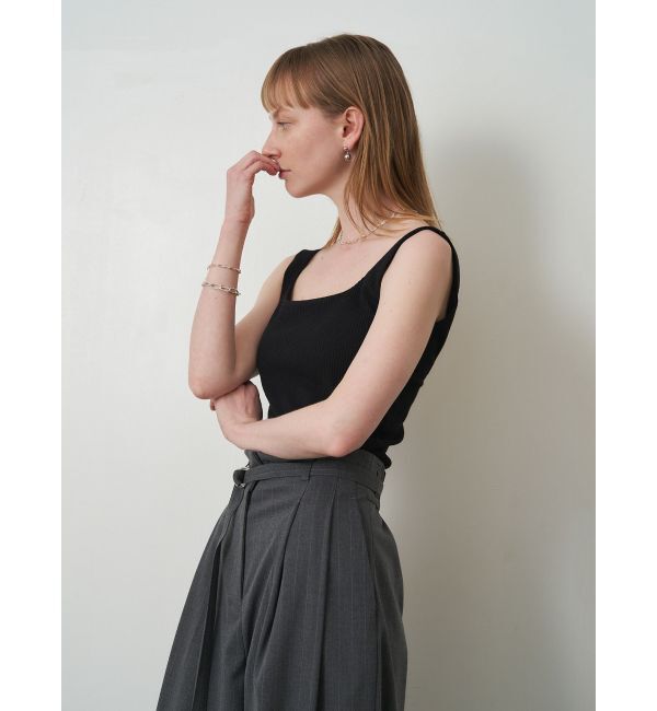 ELENDEEK「SQUARE NECK PAD TANK TOP」|タンクトップ|