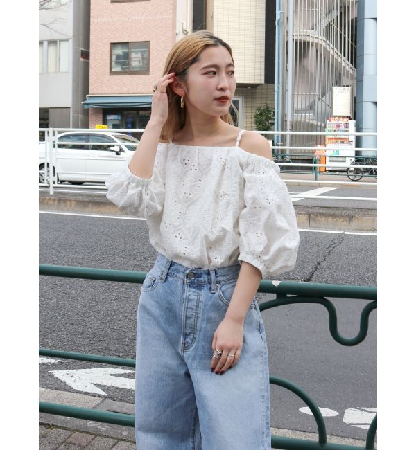 Ungrid「カットワークレースオフショルブラウス」|シャツ・ブラウス|オフホワイト