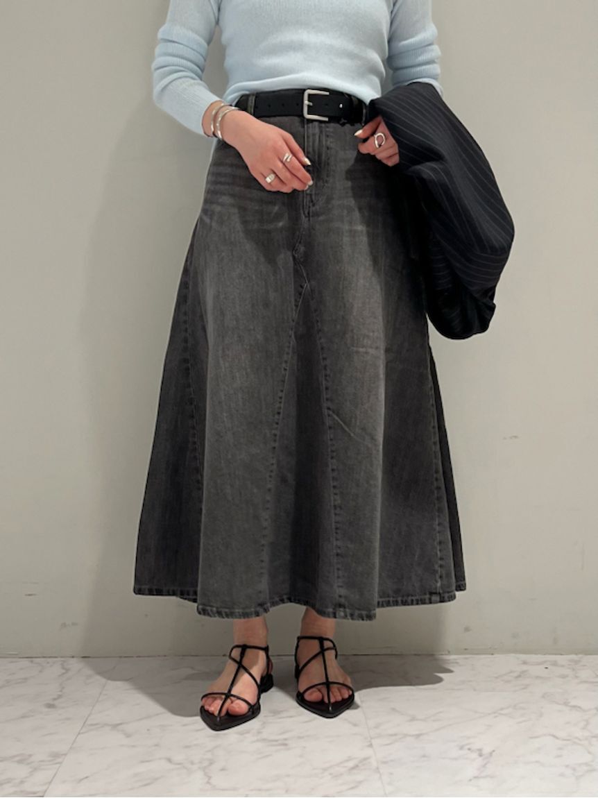 Mila Owen「後ろゴムマチデザインフレアデニムスカート【ウォッシャブル】」|スカート|