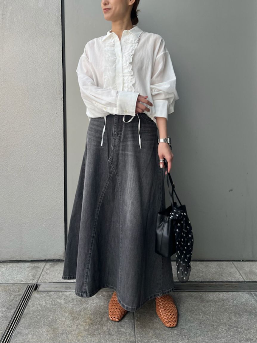 Mila Owen「後ろゴムマチデザインフレアデニムスカート【ウォッシャブル】」|スカート|