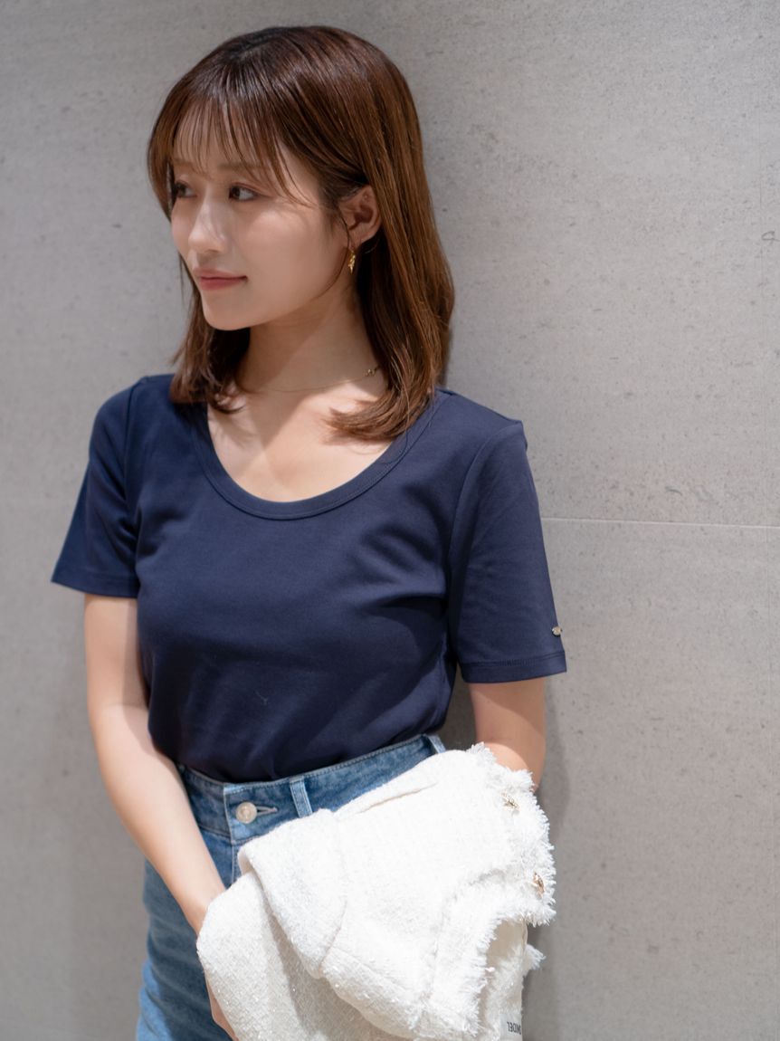 SNIDEL「UネックTシャツ」|Tシャツ・カットソー|