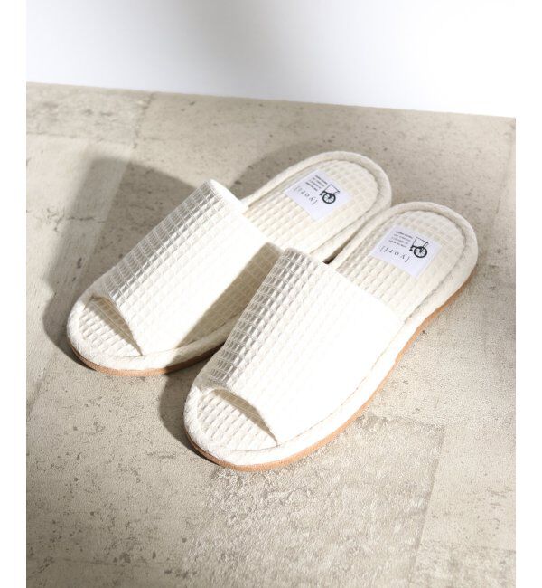 TOKYO DESIGN CHANNEL「YORI 外縫いワッフルスリッパ L」|ルームシューズ|オフホワイト