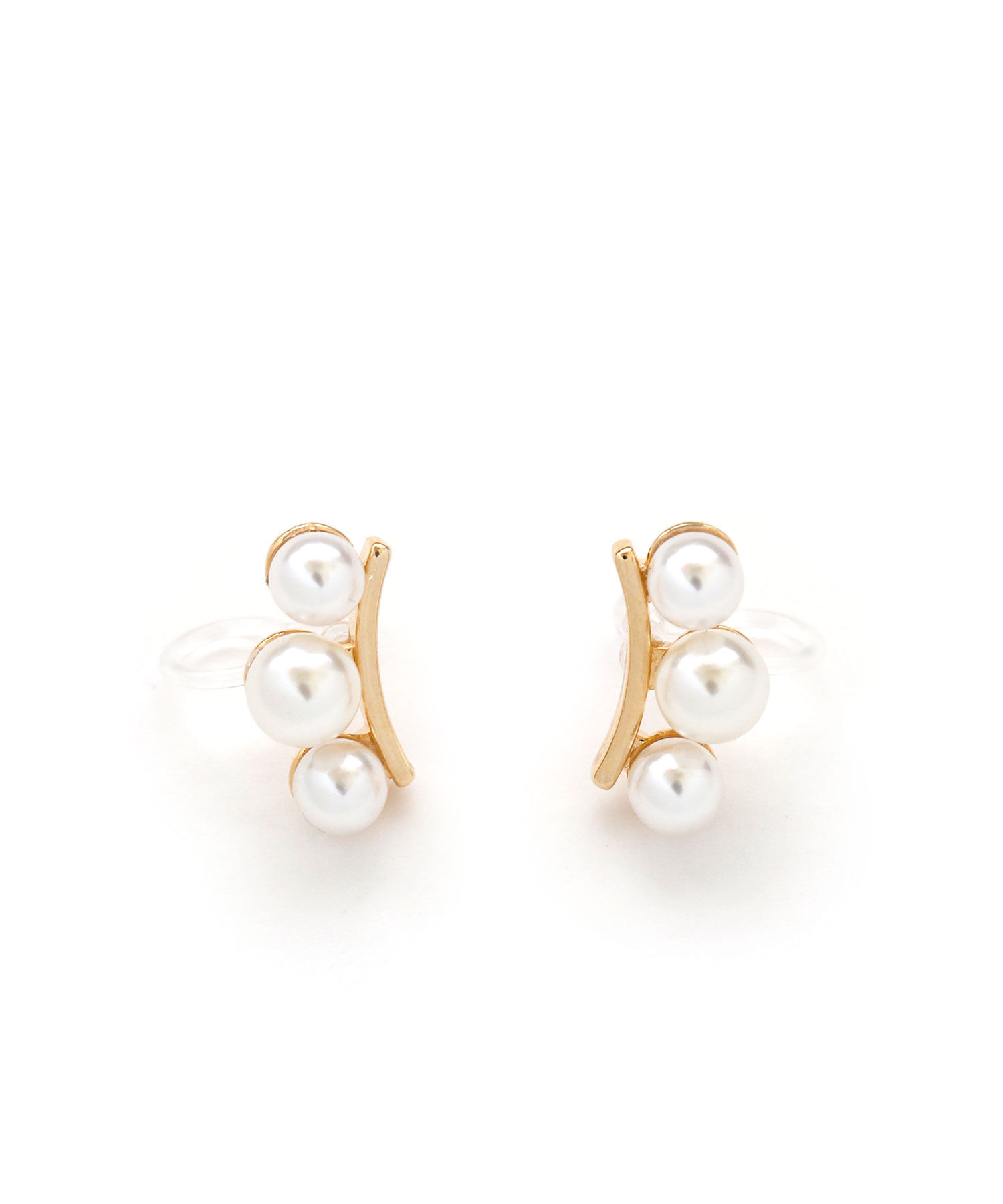 colleca la「ノンホール・3粒パールの樹脂イヤリング」|イヤリング|