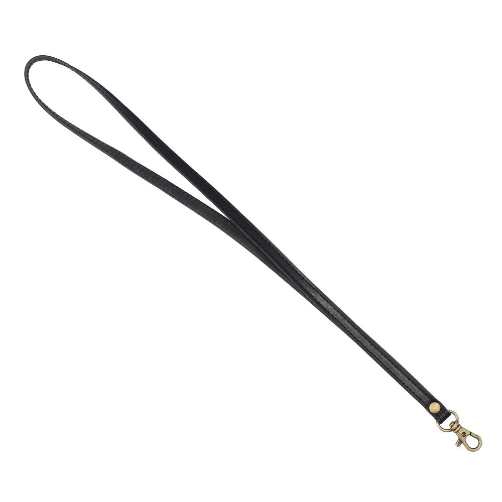 BACKYARD FAMILY「栃木レザー ネックストラップ 通販 ストラップ ベルト ネックホルダー 本革 牛革 首かけ 首掛け」|チャーム・キーホルダー|ブラック1