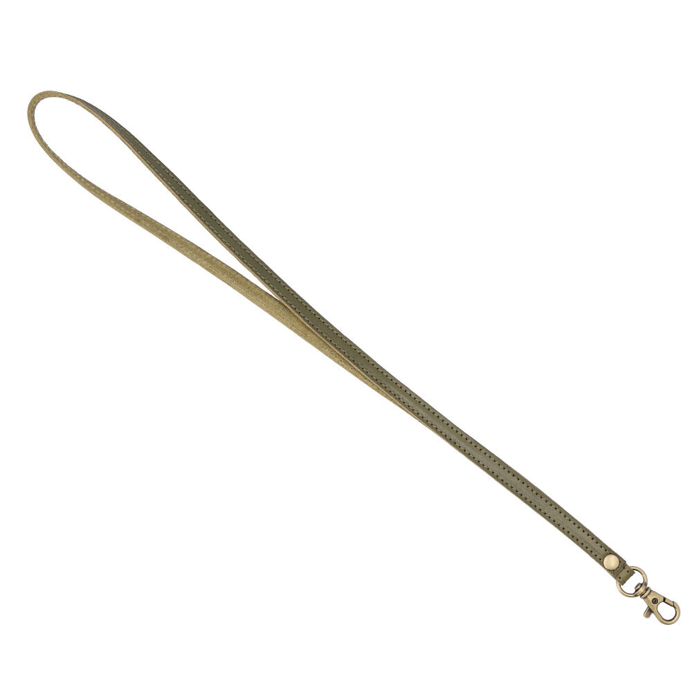 BACKYARD FAMILY「栃木レザー ネックストラップ 通販 ストラップ ベルト ネックホルダー 本革 牛革 首かけ 首掛け」|チャーム・キーホルダー|グリーン1