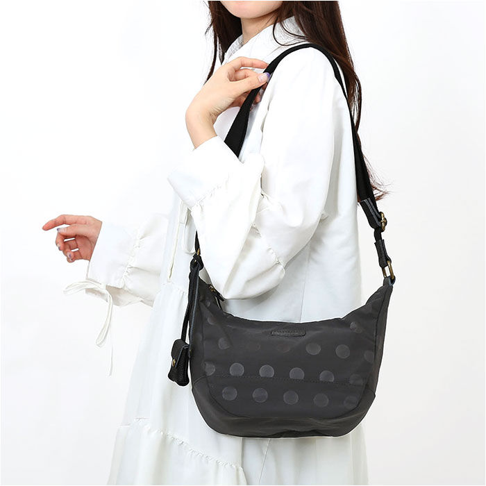 BACKYARD FAMILY「toleur ショルダー 11926 通販 トーラ バッグ ショルダーバッグ ショルダーバック」|ショルダー・メッセンジャー|