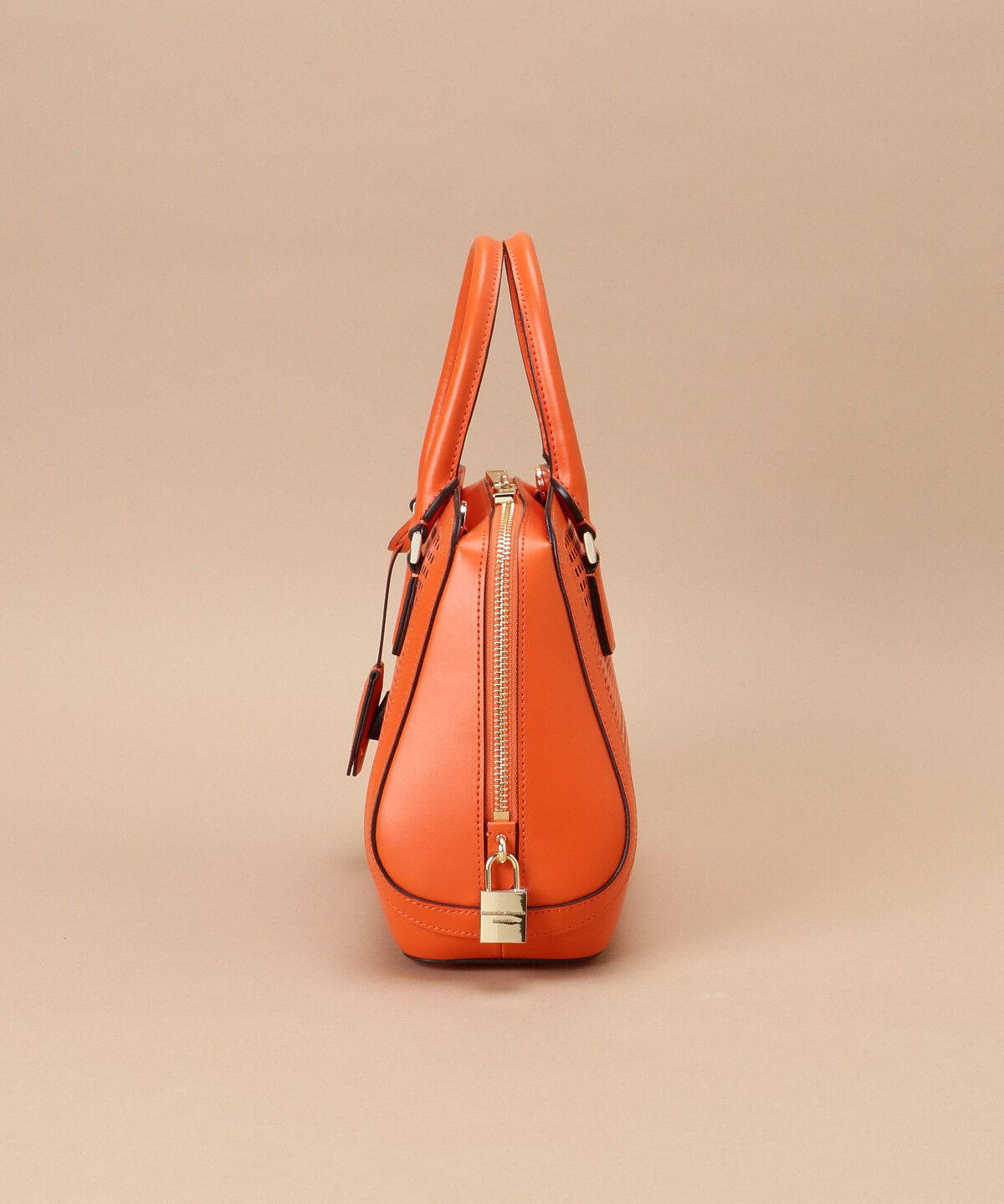 Samantha Thavasa「パンチングトラペズミニヨン ボストンバッグ」|ハンドバッグ|