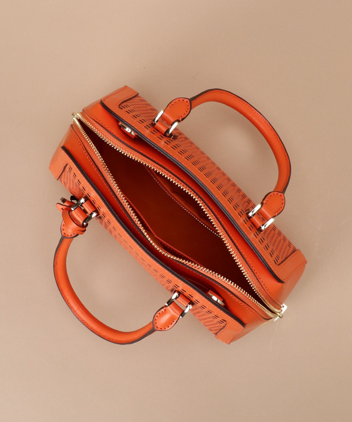 Samantha Thavasa「パンチングトラペズミニヨン ボストンバッグ」|ハンドバッグ|