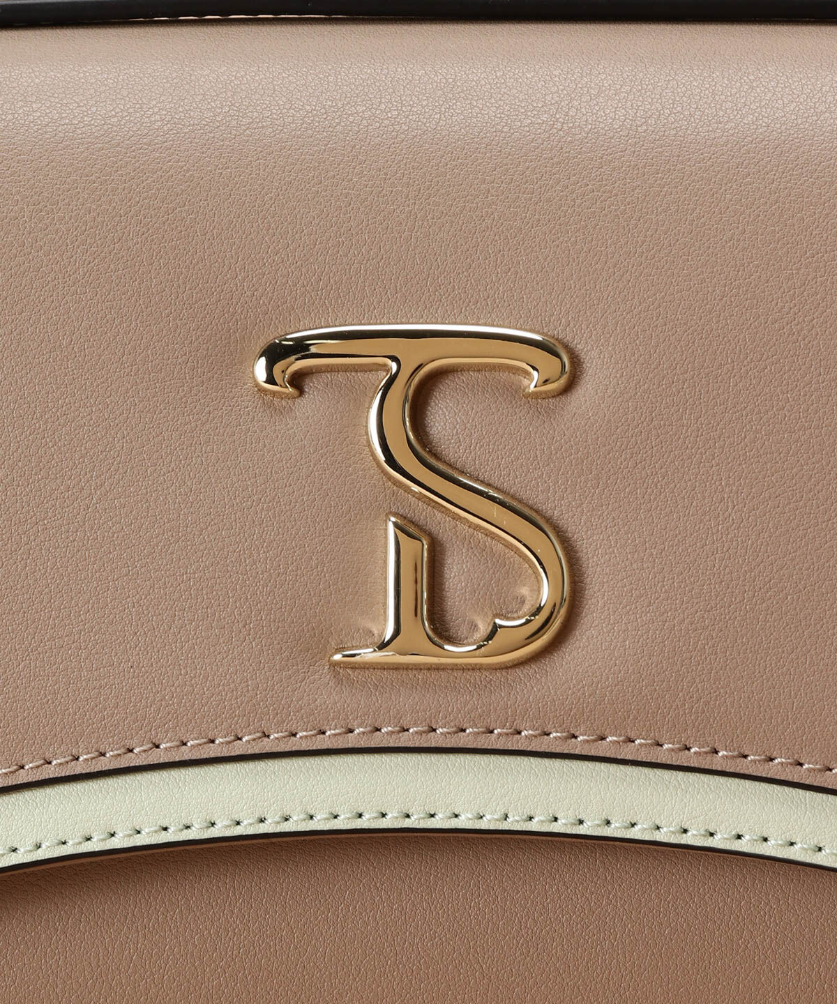 Samantha Thavasa「[日韓共同企画]メタルロゴスプリットレザーショルダーバッグ」|ショルダー・メッセンジャー|