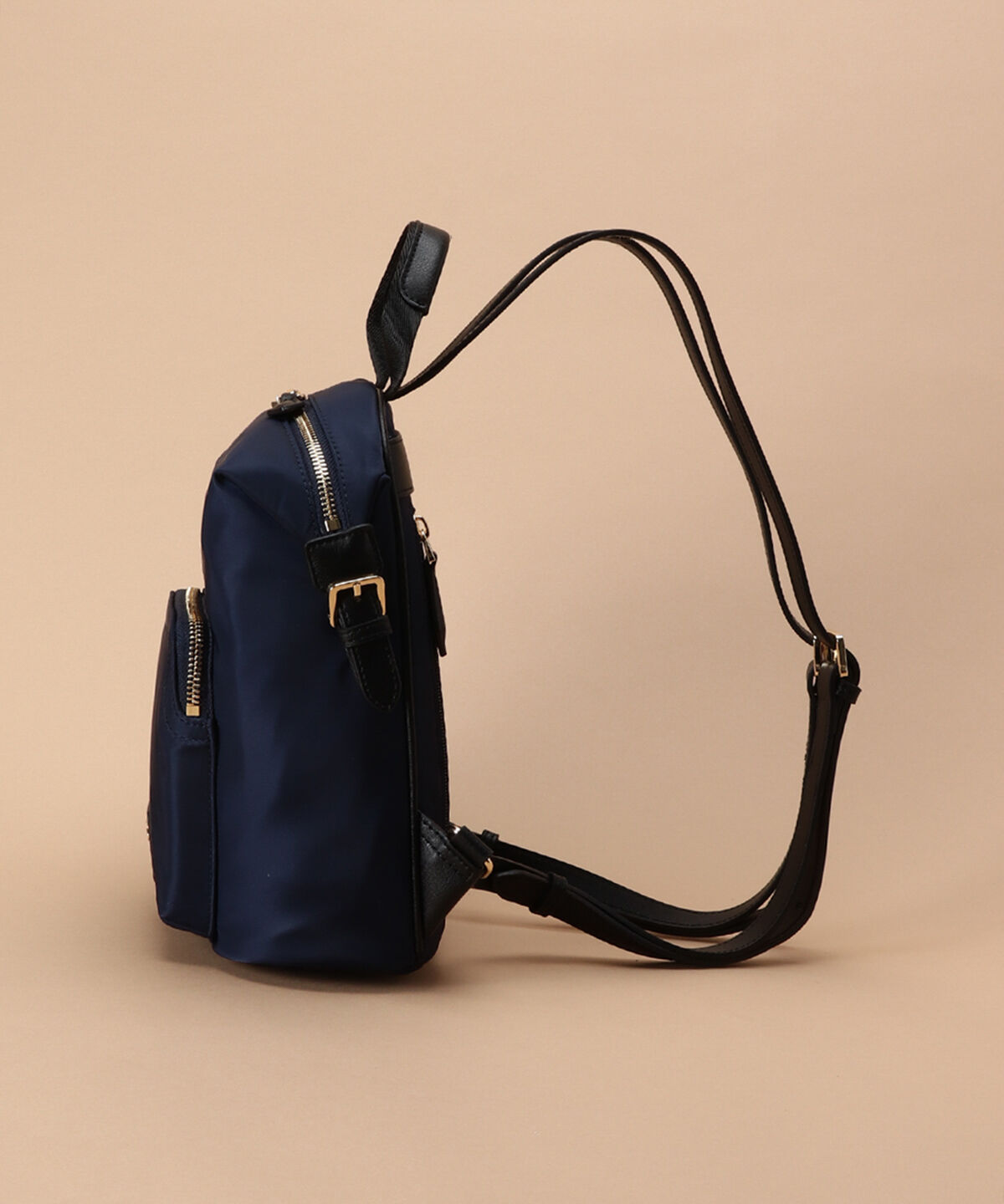 Samantha Thavasa「シンプルナイロンリュック 小サイズ」|リュック|