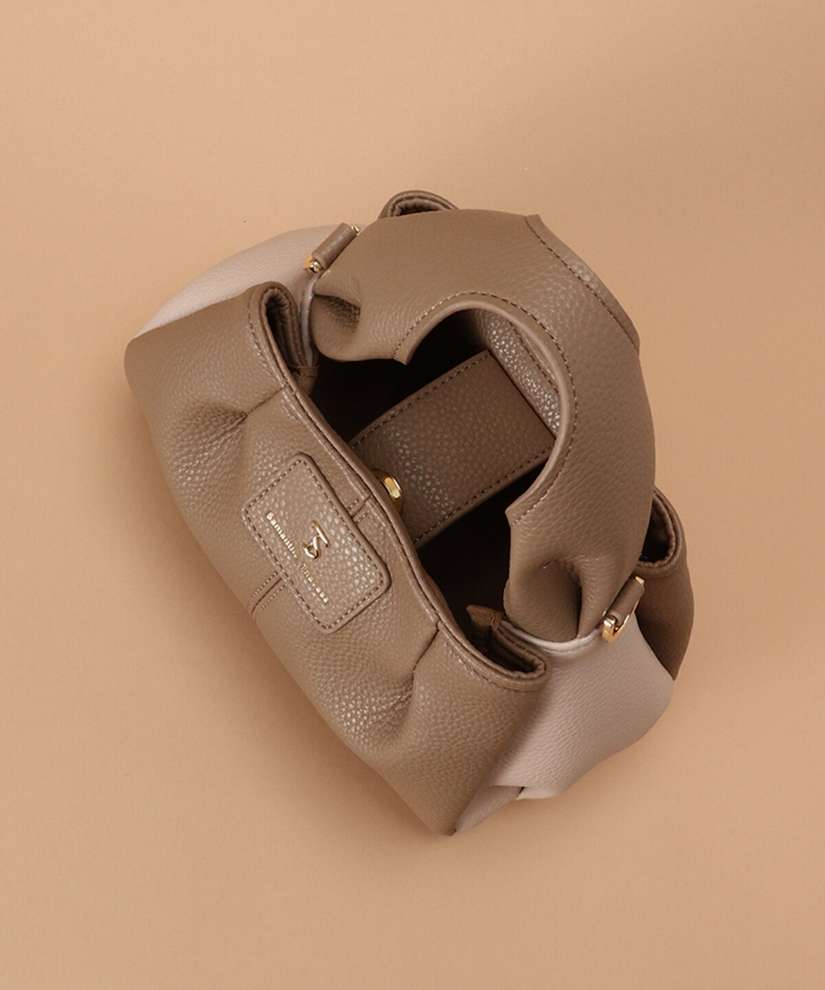 Samantha Thavasa「タックワンハンドルバッグ 小サイズ」|ハンドバッグ|