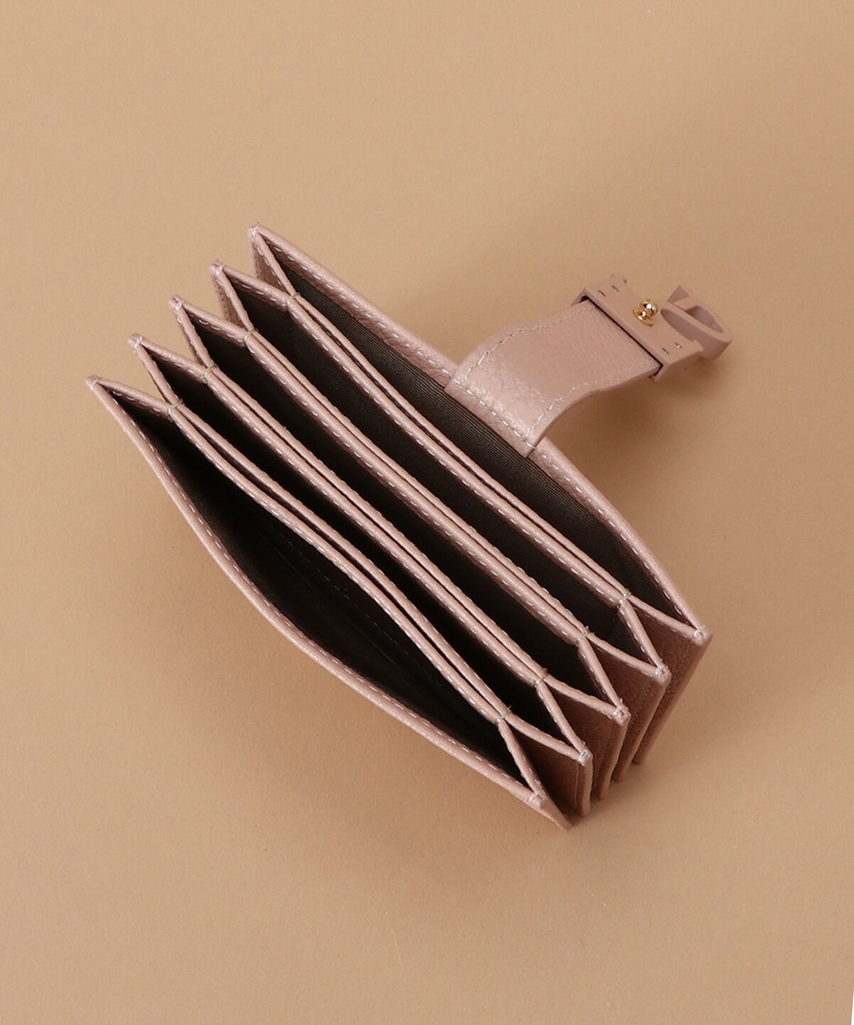 Samantha Thavasa「マットアイコン レザー カードケース」|名刺入れ・カードケース|