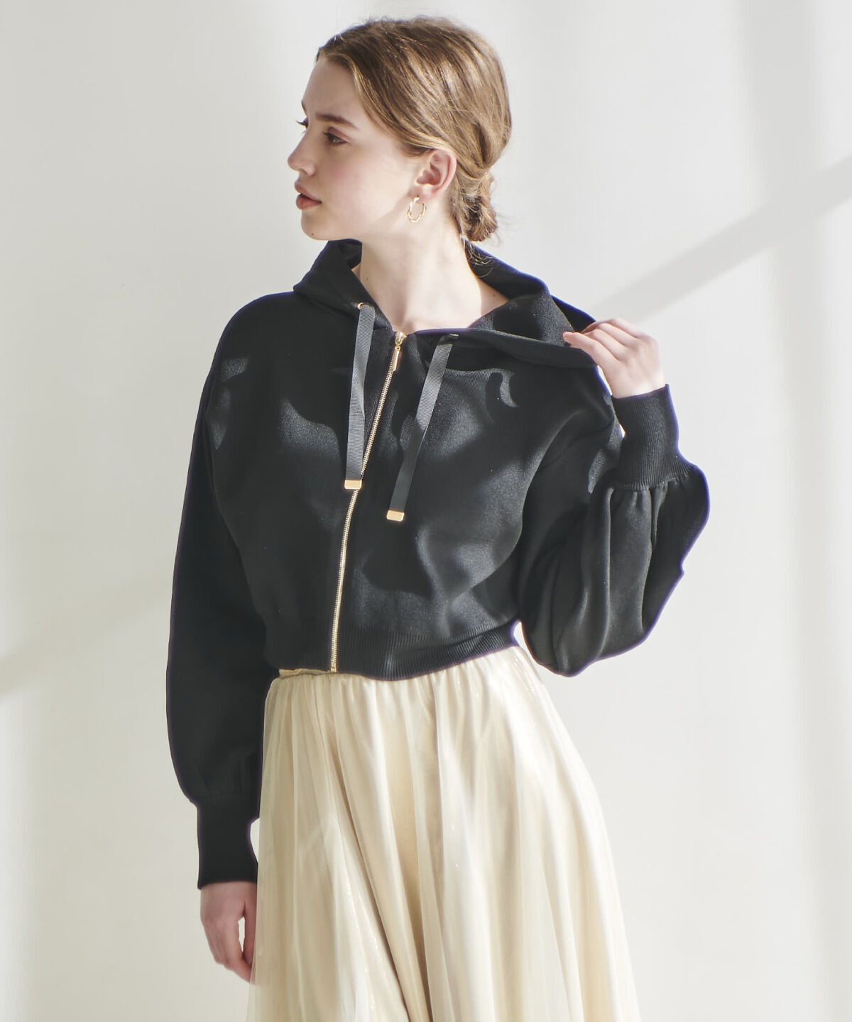 アンドクチュール「スポンディッシュニットパーカー」|パーカー|ブラック