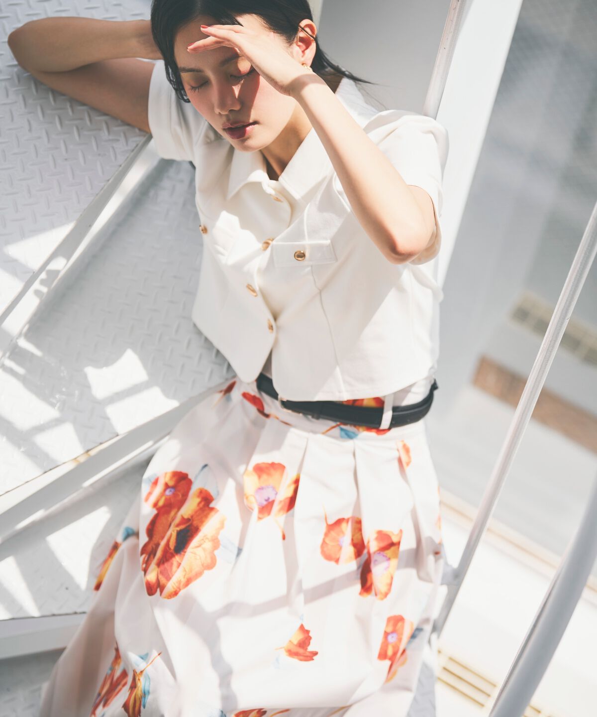 アンドクチュール「サンセットフラワータックフレアスカート」|フレア|