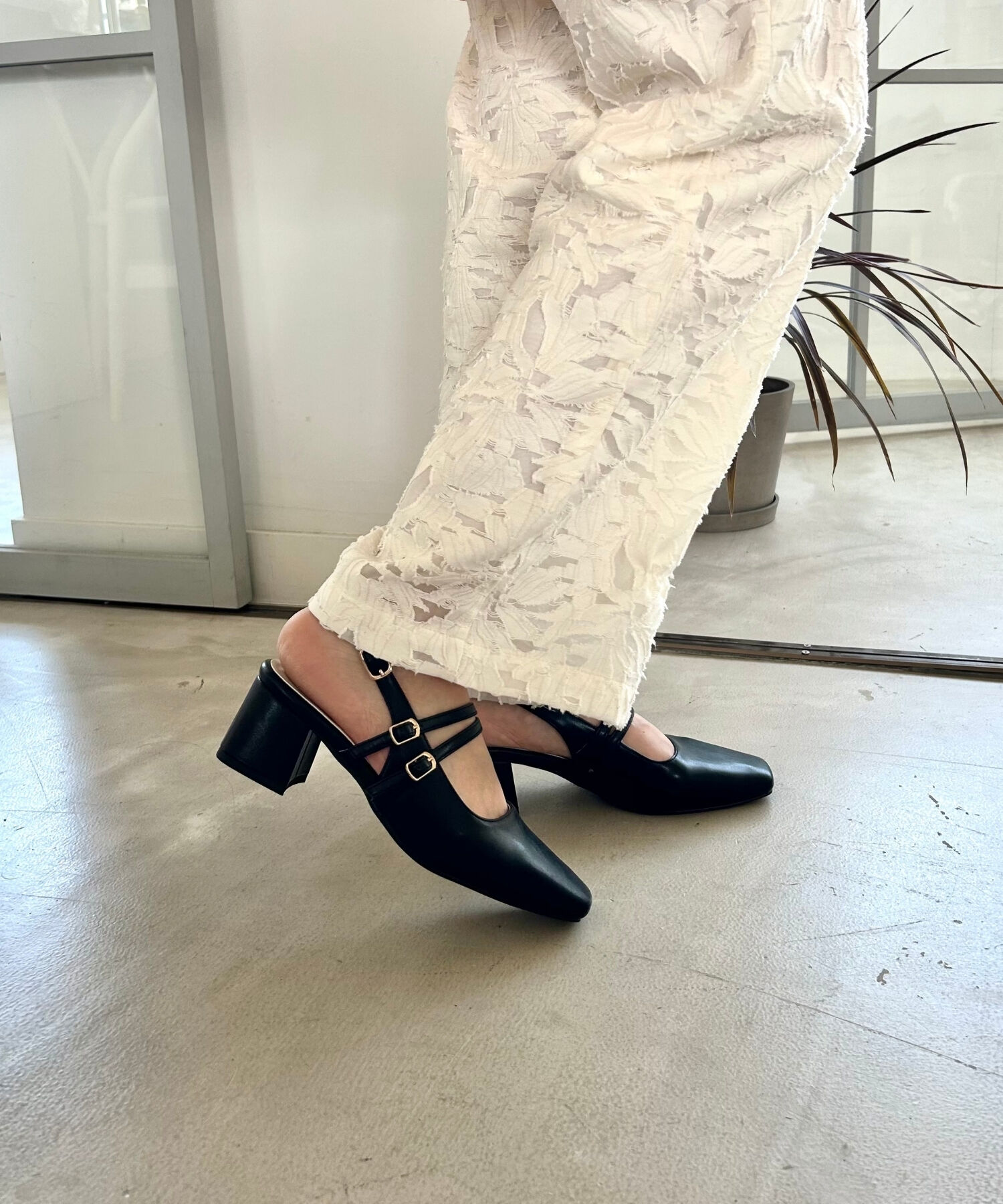 ORiental TRaffic「スクエアトゥバックストラップパンプス/41116」|パンプス|