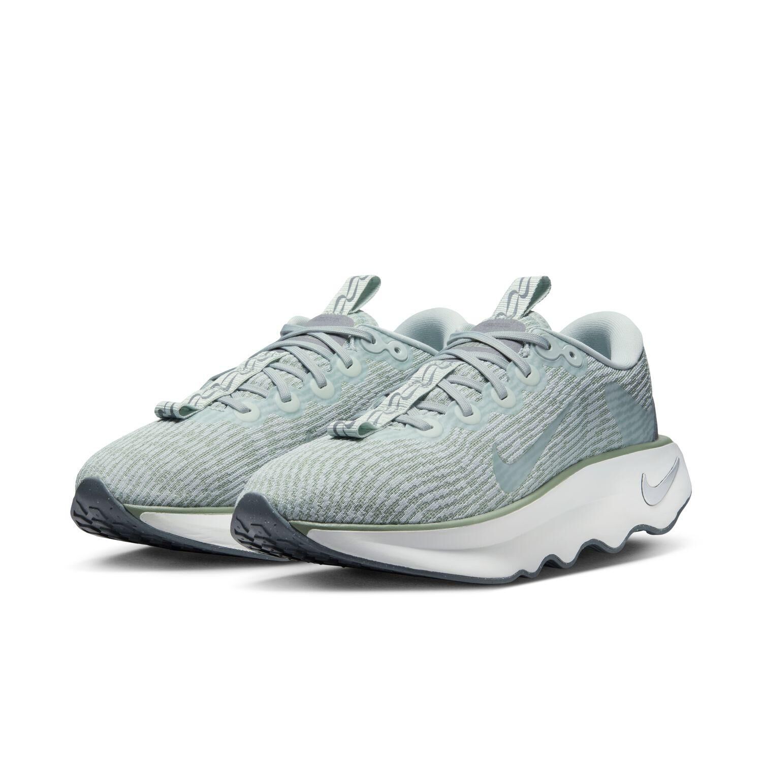 NIKE「【NIKE】W MOTIVA」|スニーカー|