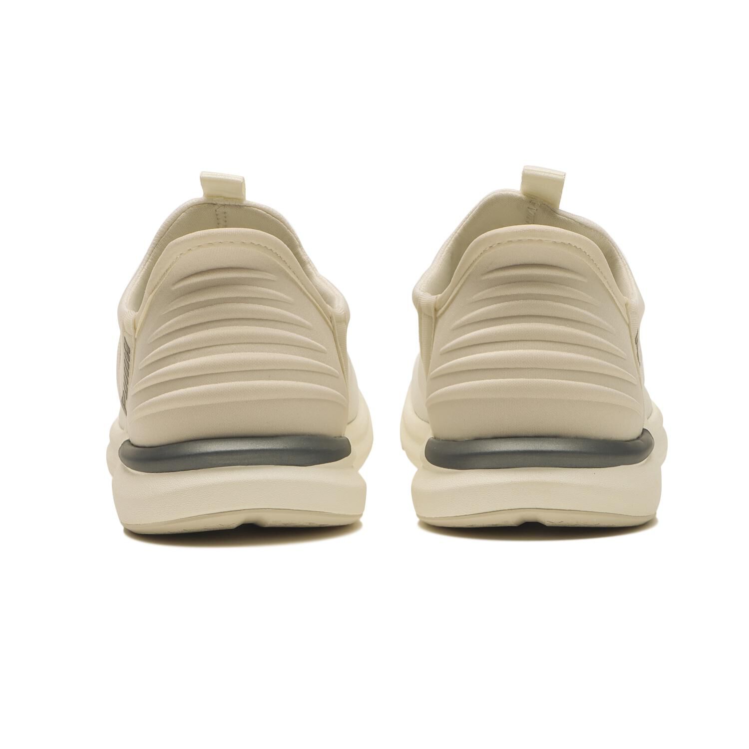 PUMA「【PUMA】W PROWL 3 EASE IN」|スニーカー|