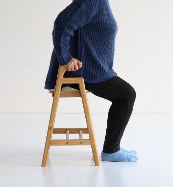 B-COMPANY「もっとお出かけしたくなる！　アームベンチ」|ルームシューズ|