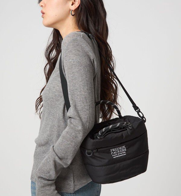 UNITED ARROWS green label relaxing「【別注】＜FREDRIK PACKERS＞ドロストバッグ」|ショルダー・メッセンジャー|BLACK