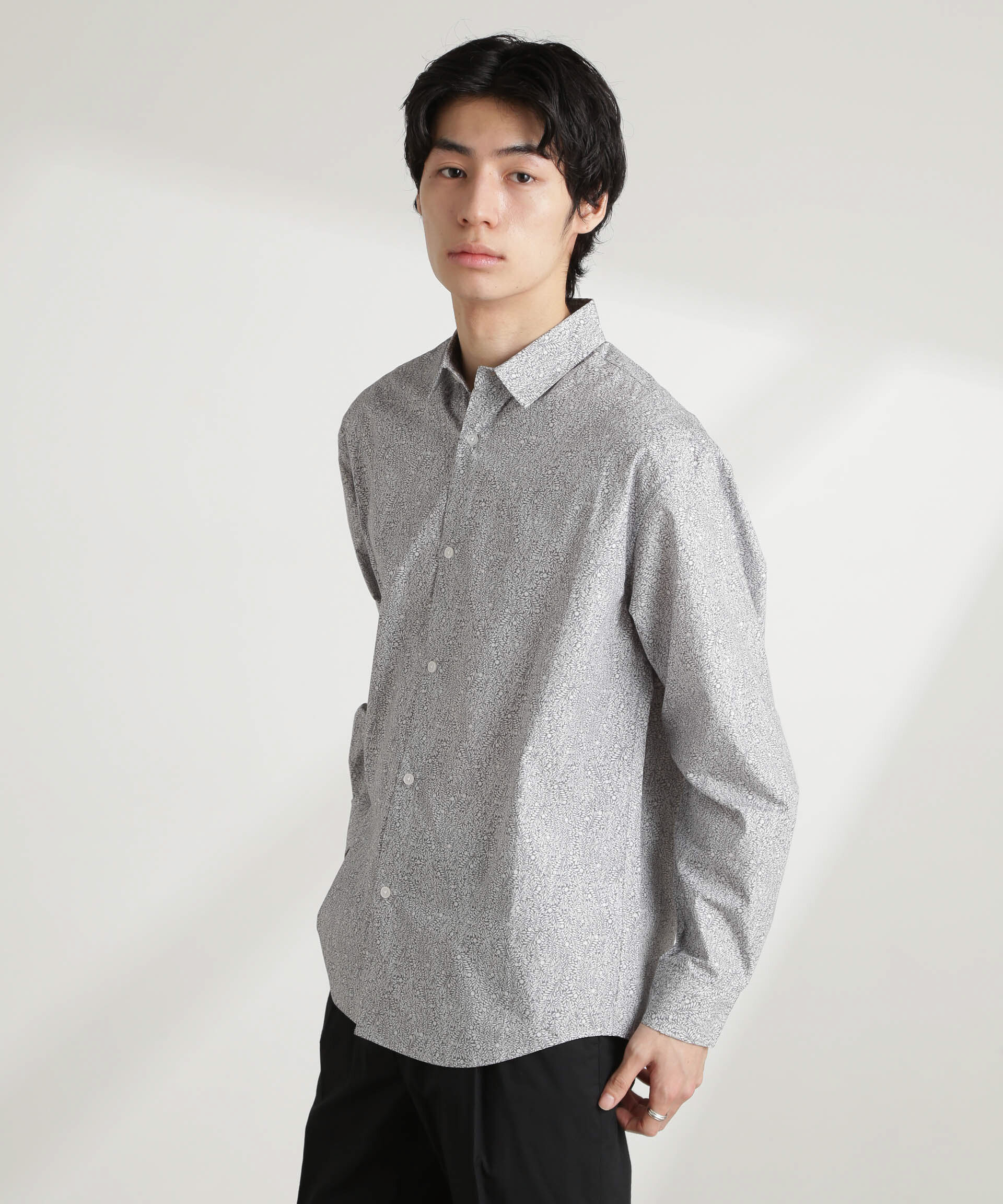 nano･universe「オリジナルパターンフラワープリントシャツ 長袖」|シャツ・ブラウス|ホワイト