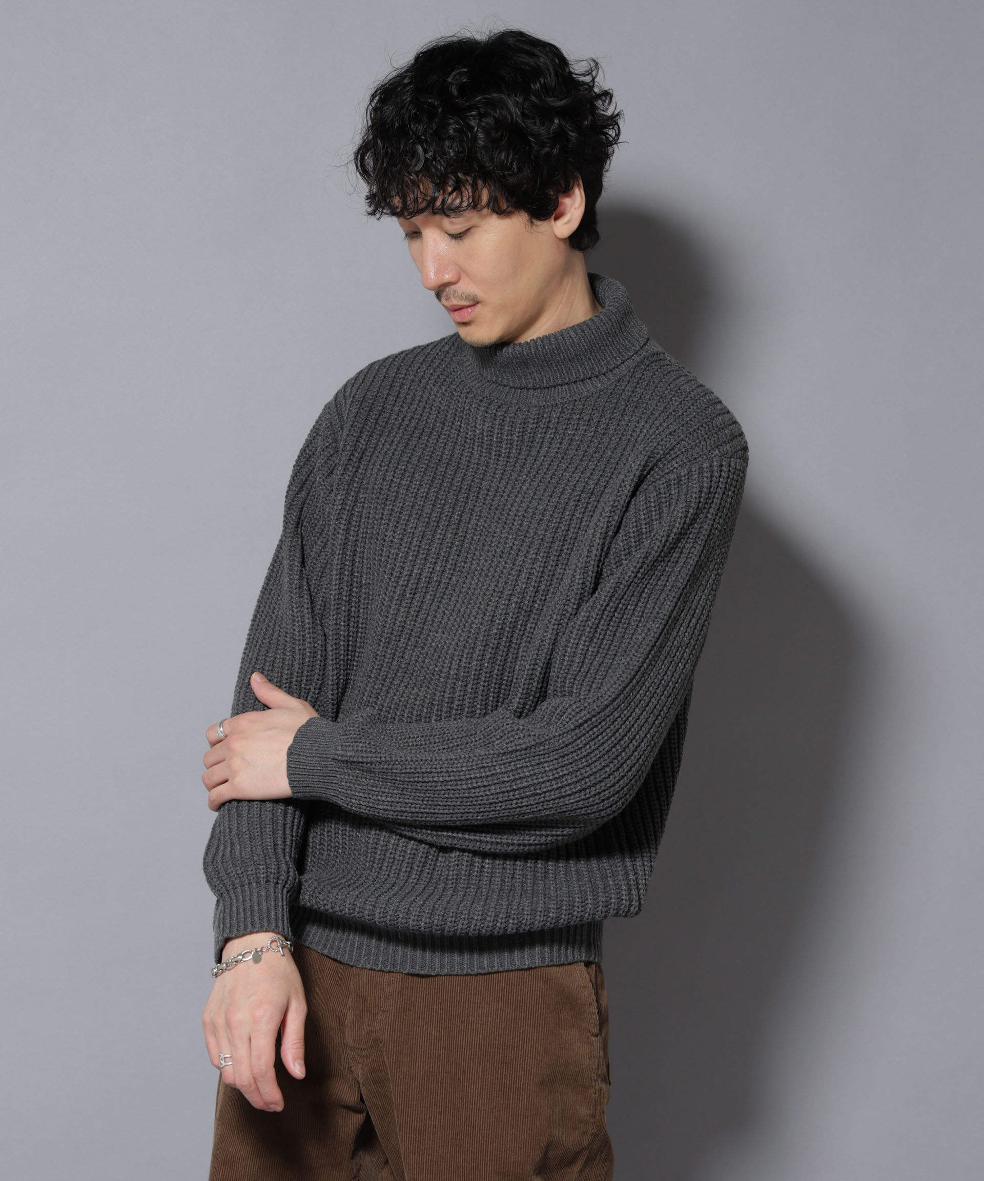 nano･universe「ローゲージタートルニット」|ニット・セーター|