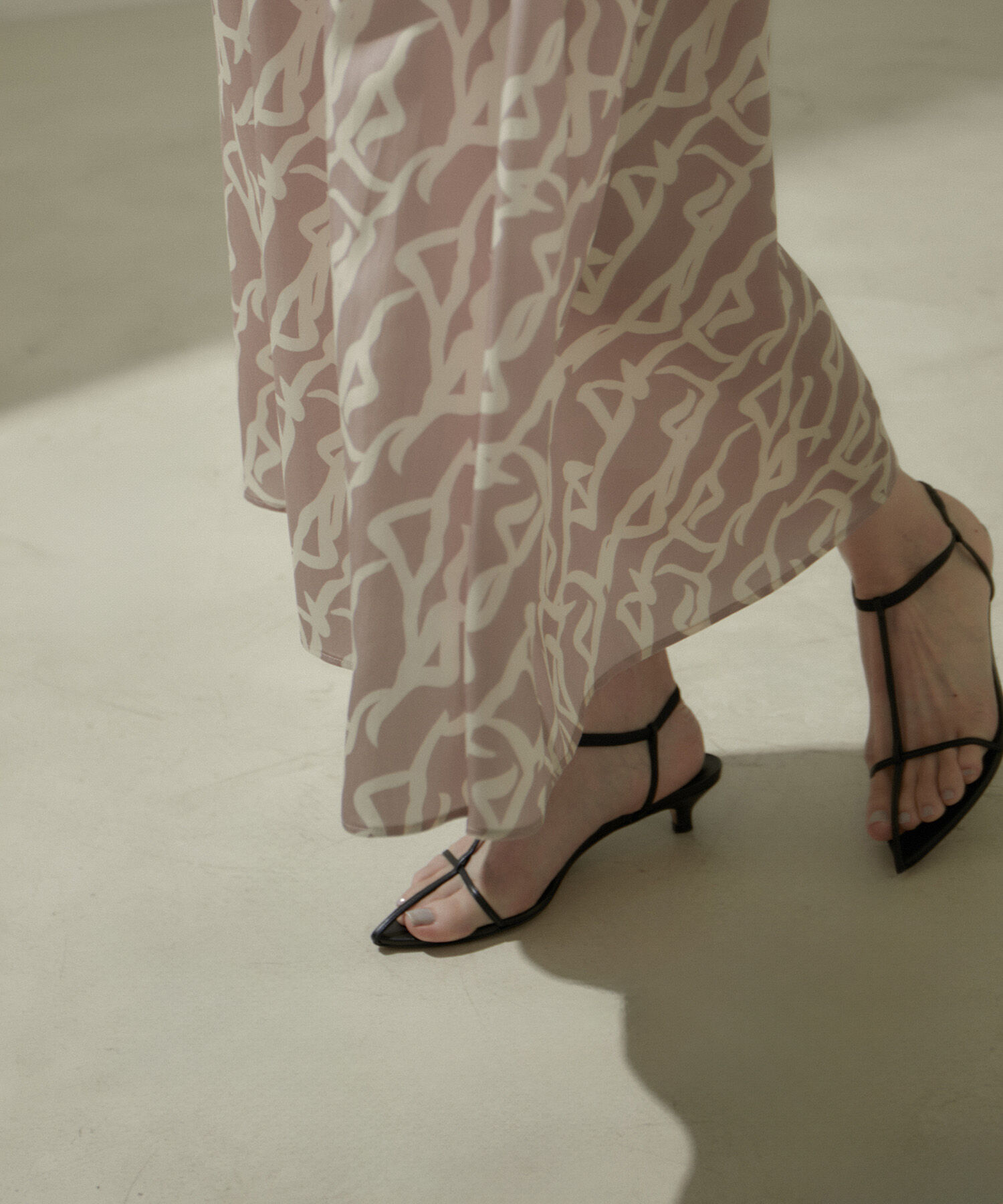 SALON adam et rope'「シーサイドダンサープリント2WAYキャミワンピース」|ワンピース|