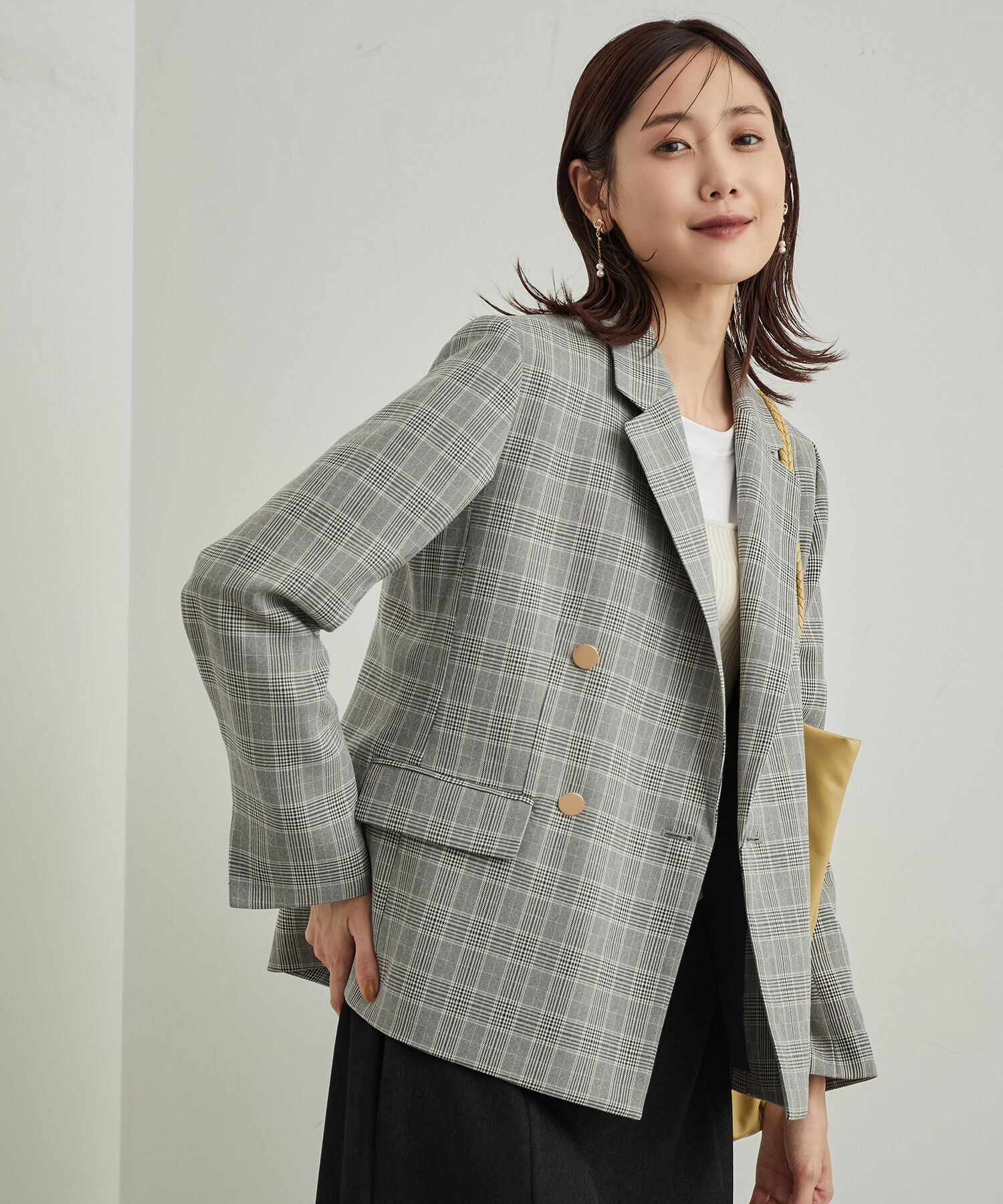 Rope&rsquo;Picnic「ウールライクサキソニーゴールドボタンジャケット(ショート丈)」|テーラードジャケット|グレー(07)