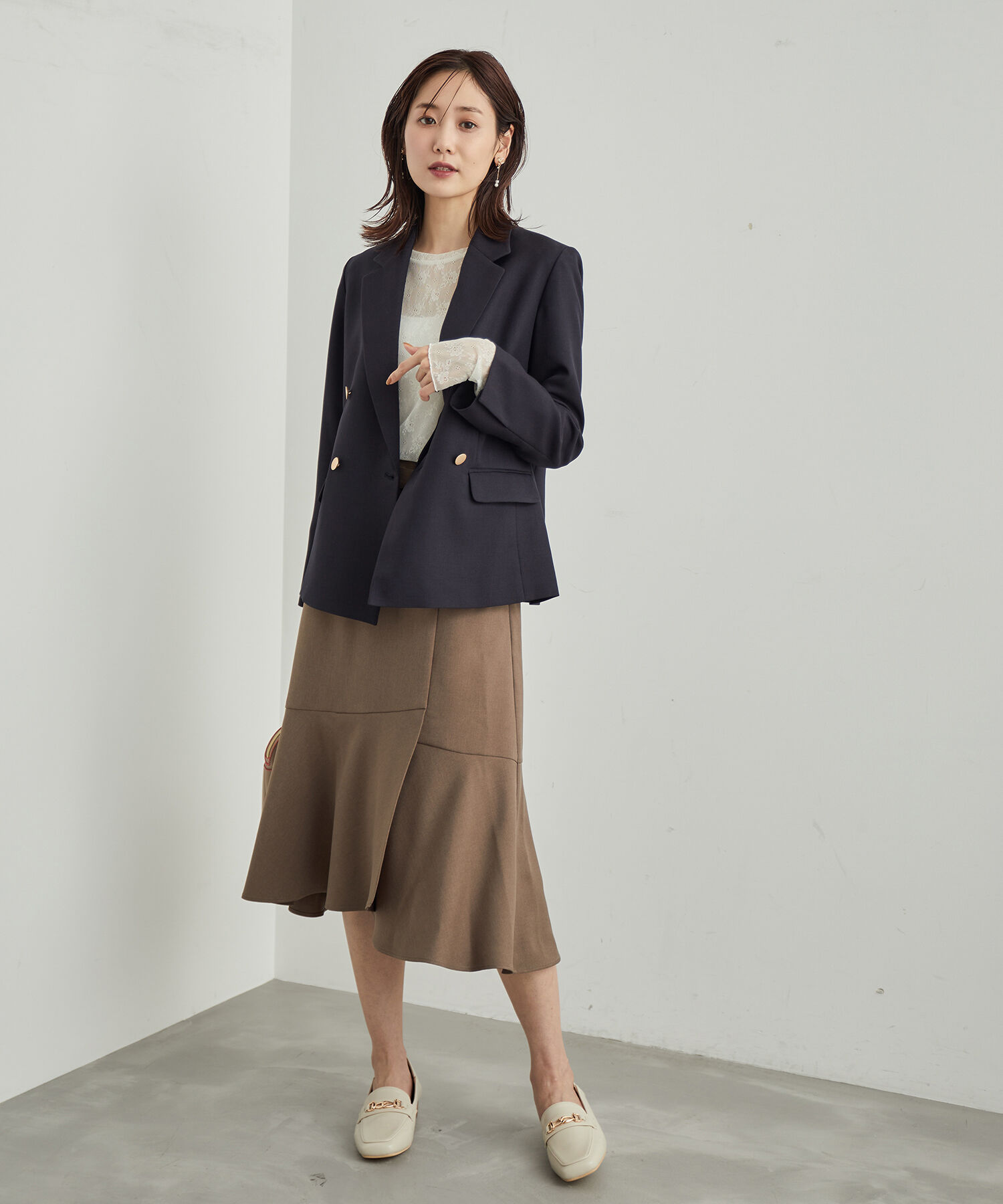 Rope&rsquo;Picnic「ウールライクサキソニーゴールドボタンジャケット(ショート丈)」|テーラードジャケット|