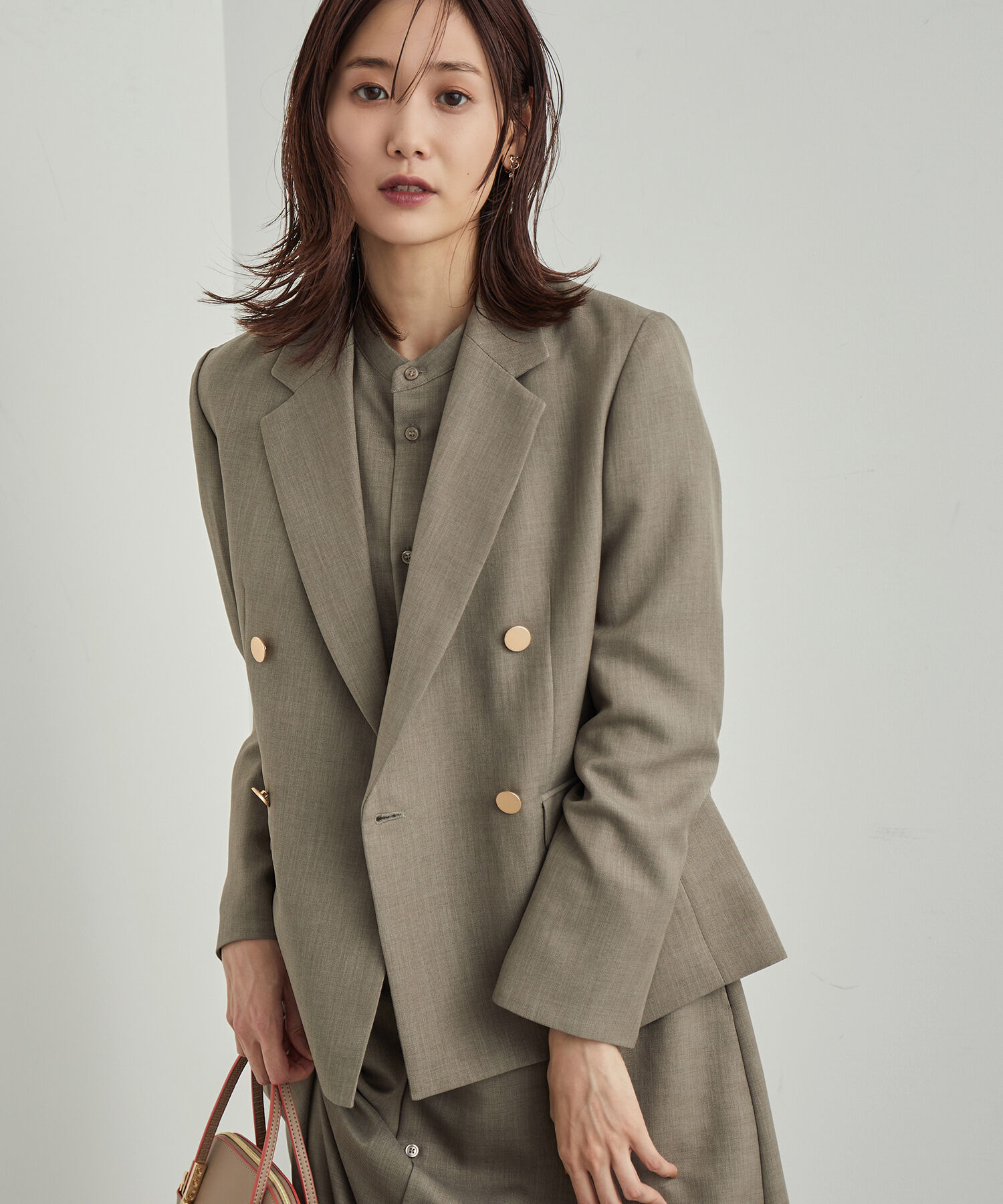 Rope&rsquo;Picnic「ウールライクサキソニーゴールドボタンジャケット(ショート丈)」|テーラードジャケット|