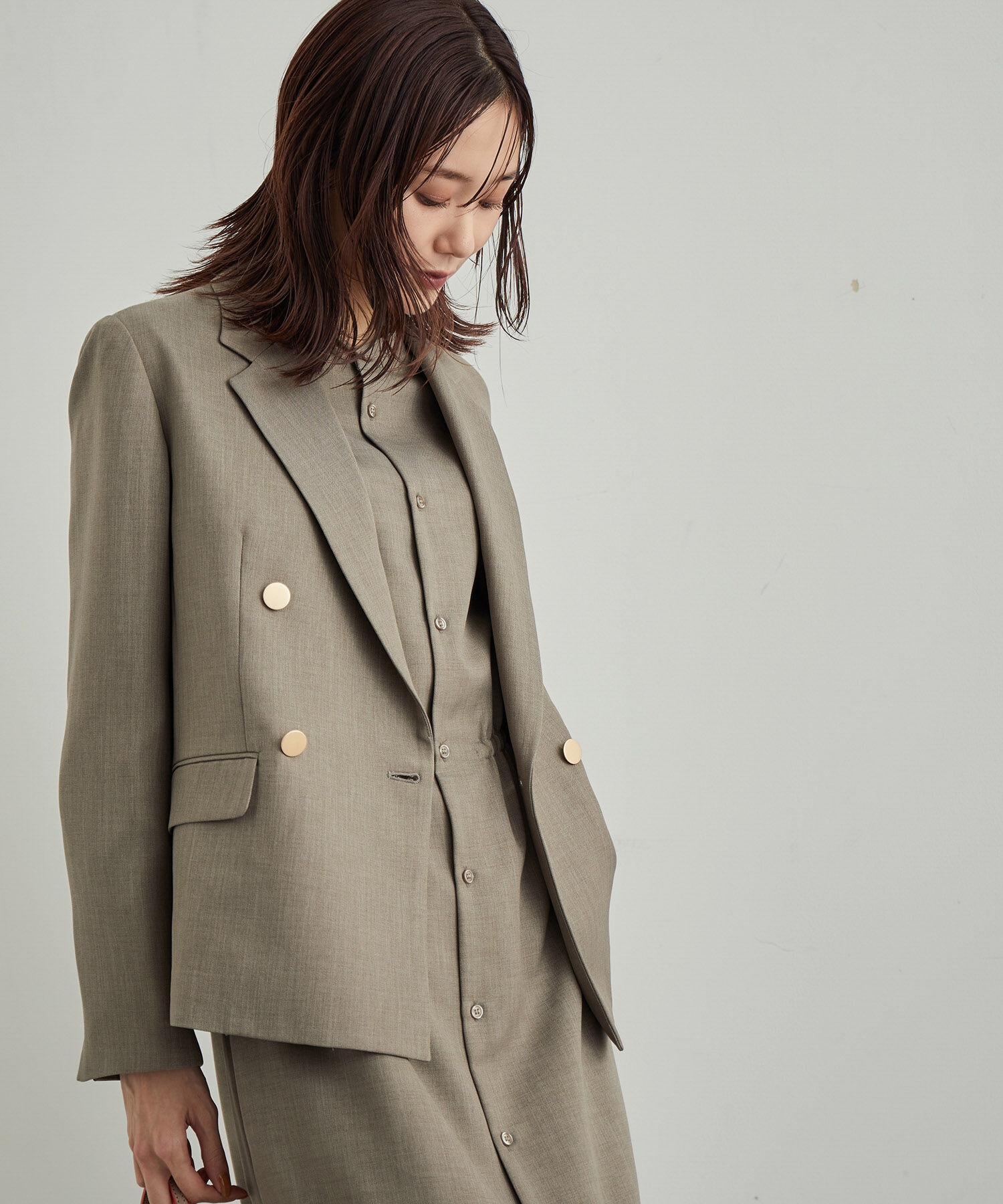 Rope&rsquo;Picnic「ウールライクサキソニーゴールドボタンジャケット(ショート丈)」|テーラードジャケット|