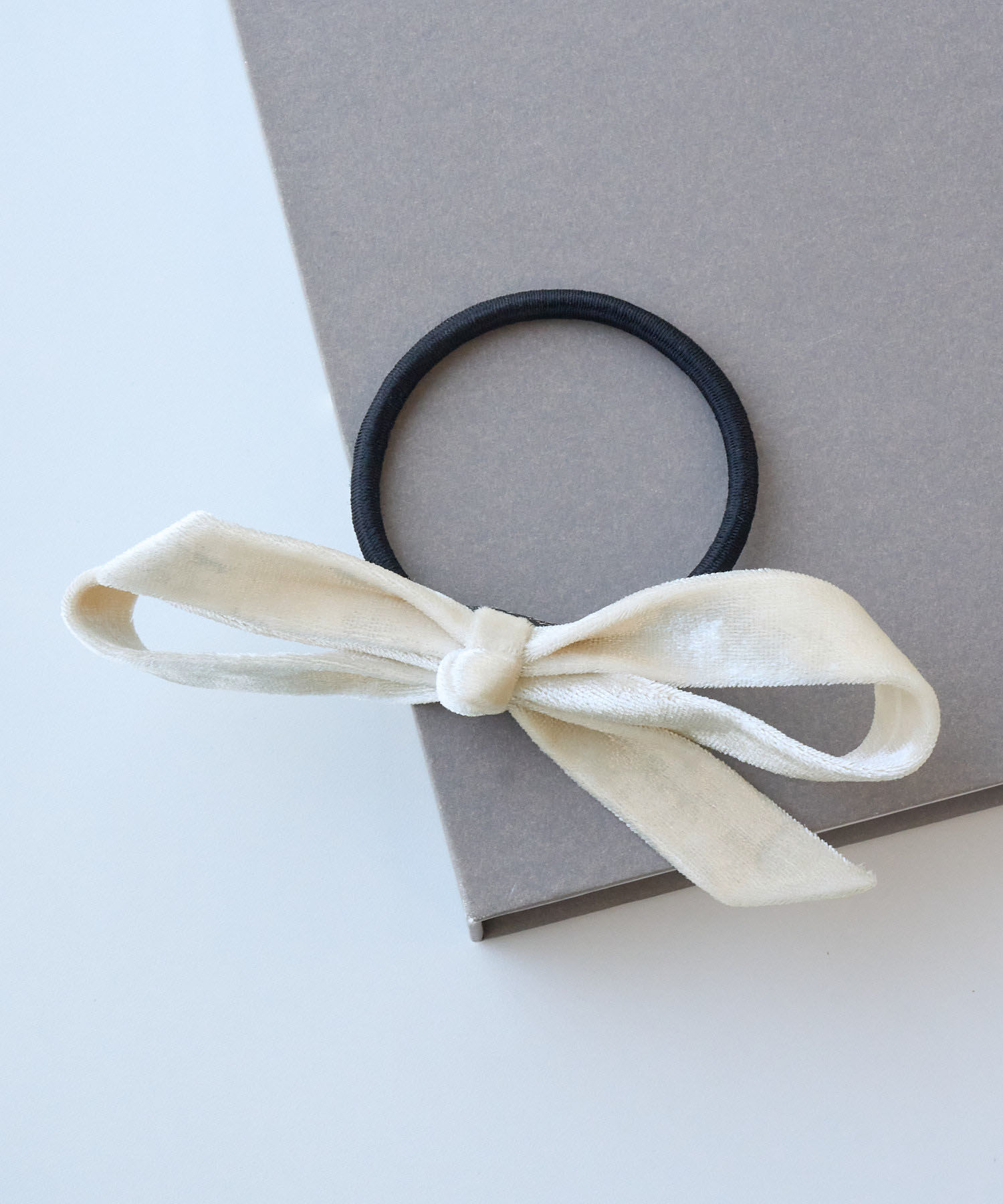 ROPE PICNIC PASSAGE「ベロアリボンポニー」|ヘアゴム・シュシュ|オフホワイト(15)